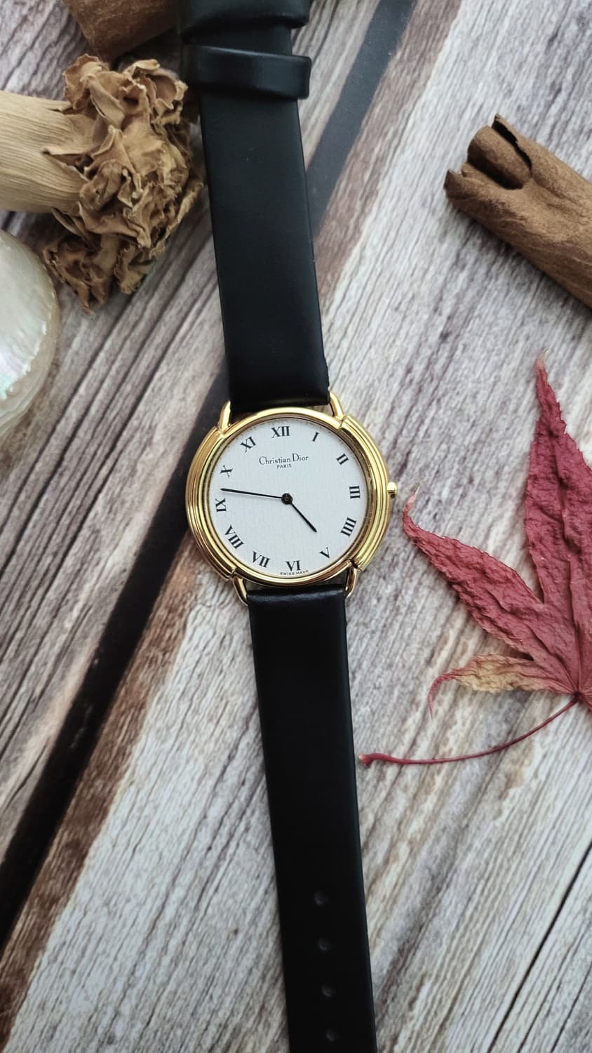 [연말세일]정품 크리스찬디올 골드 3단 라운드 남여공용 시계 상품이미지3