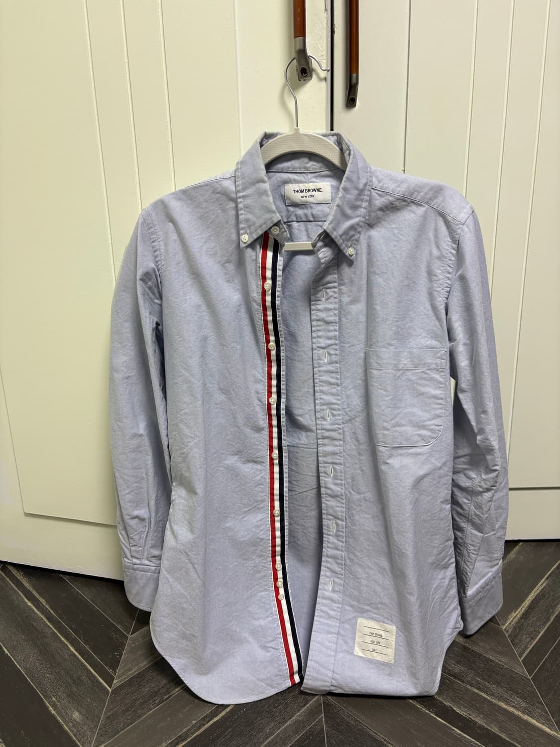 톰브라운 셔츠 상품이미지1