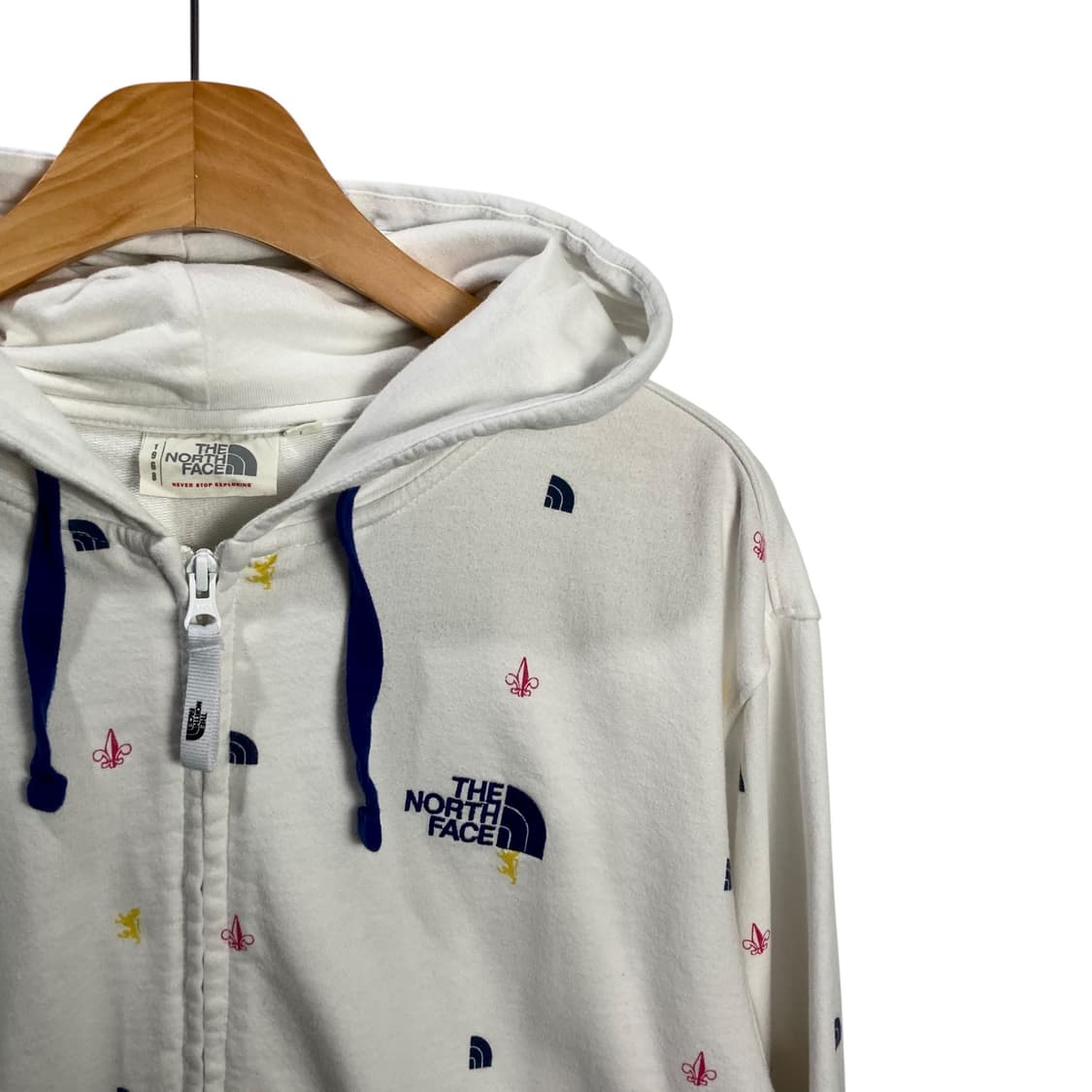 노스페이스 화이트 패턴 후드집업 상품이미지3