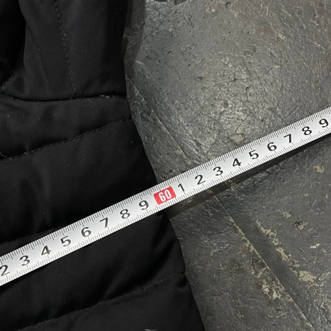 100 휴고보스 경량 패딩  상품이미지8