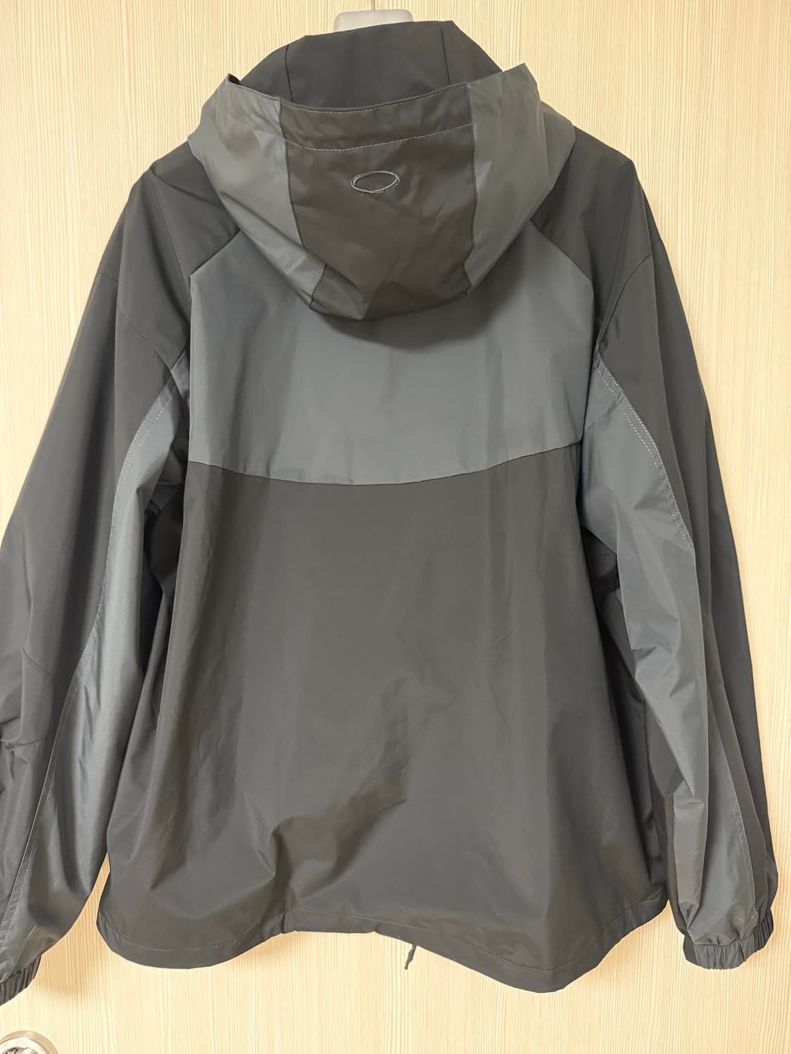 디미트리블랙 D-Layer 바람막이 자켓 차콜/블랙 1 (M) 새상품급 상품이미지2