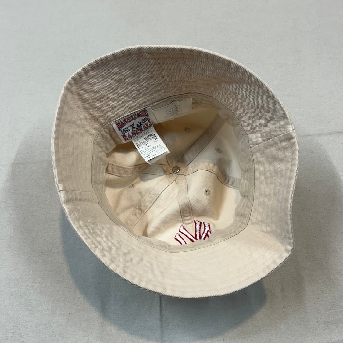 MLB 뉴욕 양키스 자수 버킷햇 모자 아이보리 상품이미지6