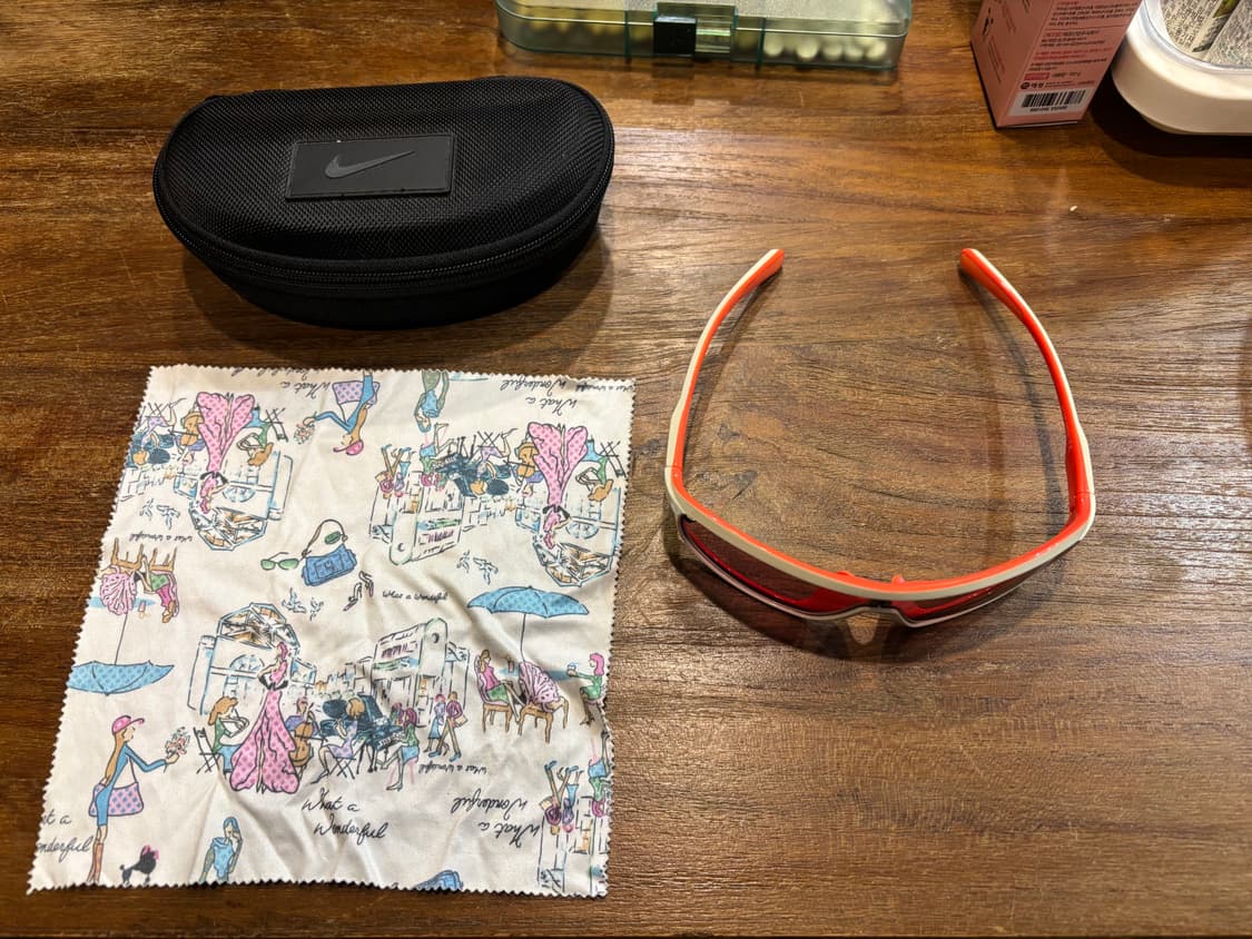 나이키 로드머신 스포츠 선글라스 상품이미지1