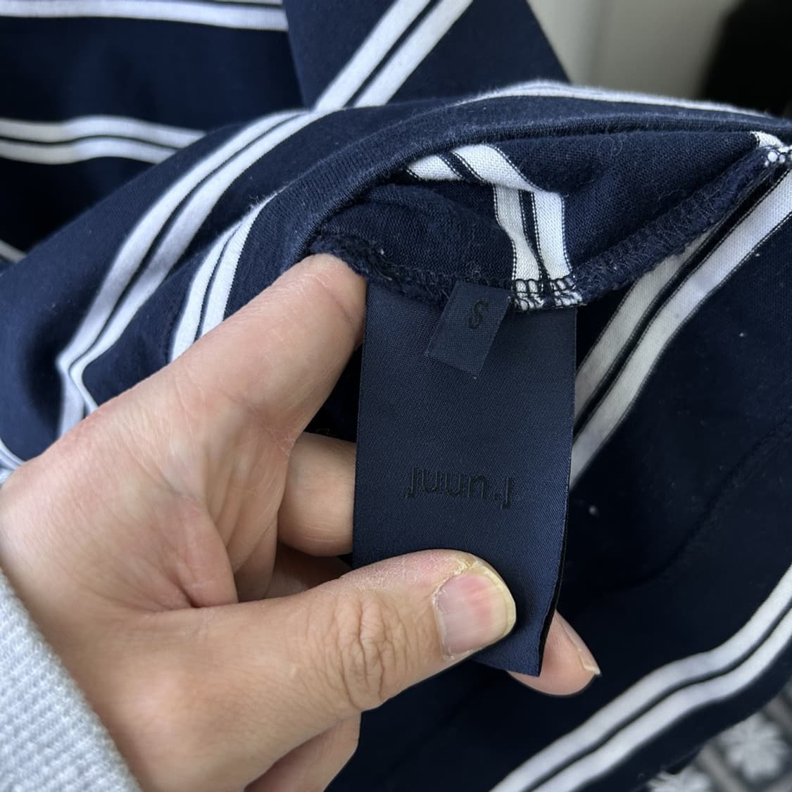 15845 - 준지 25S/S 스트라이프 롱슬리브 상품이미지5