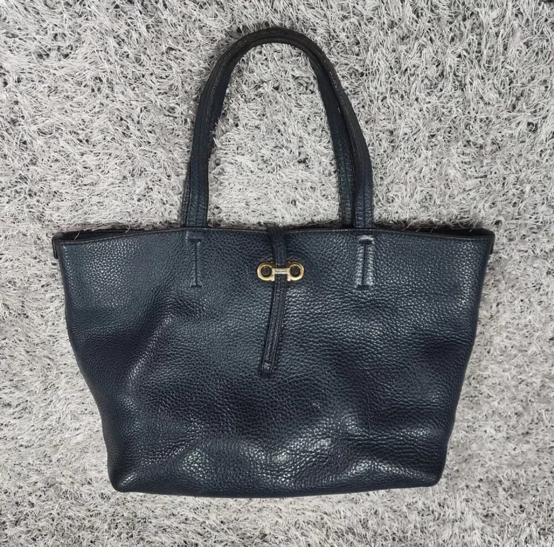 페라가모 간치니 쇼퍼백 스몰 상품이미지1