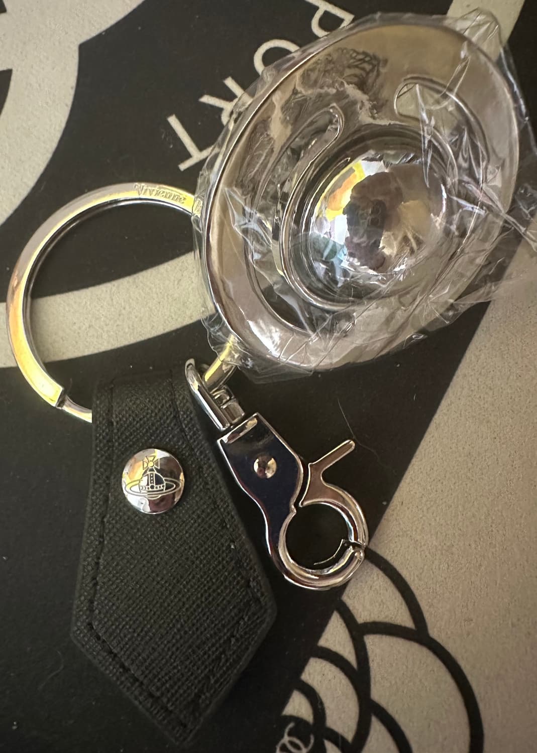 비비안웨스트우드 키링 블랙 상품이미지2