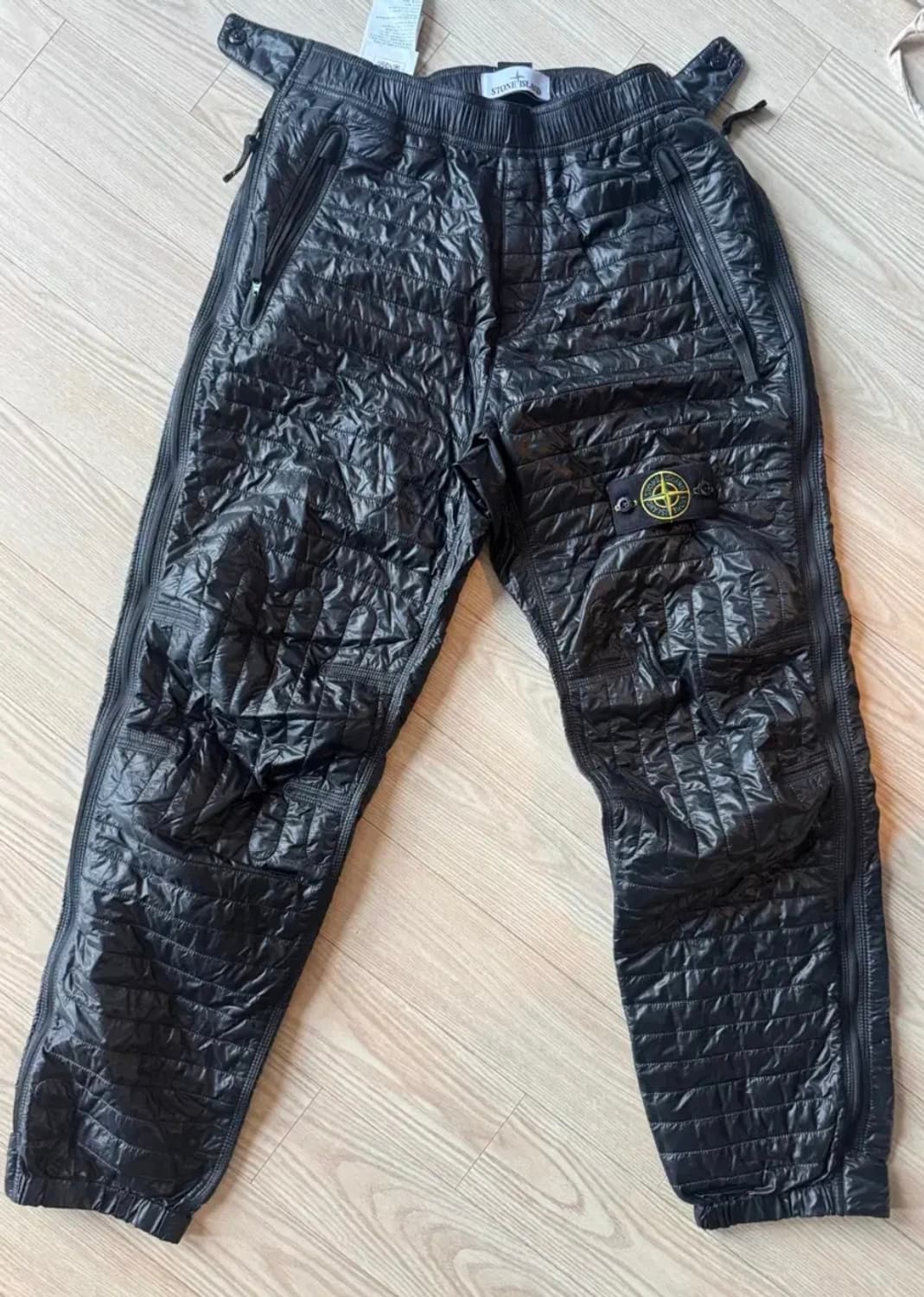 스톤아일랜드 다운 퀼팅 패딩팬츠  상품이미지1