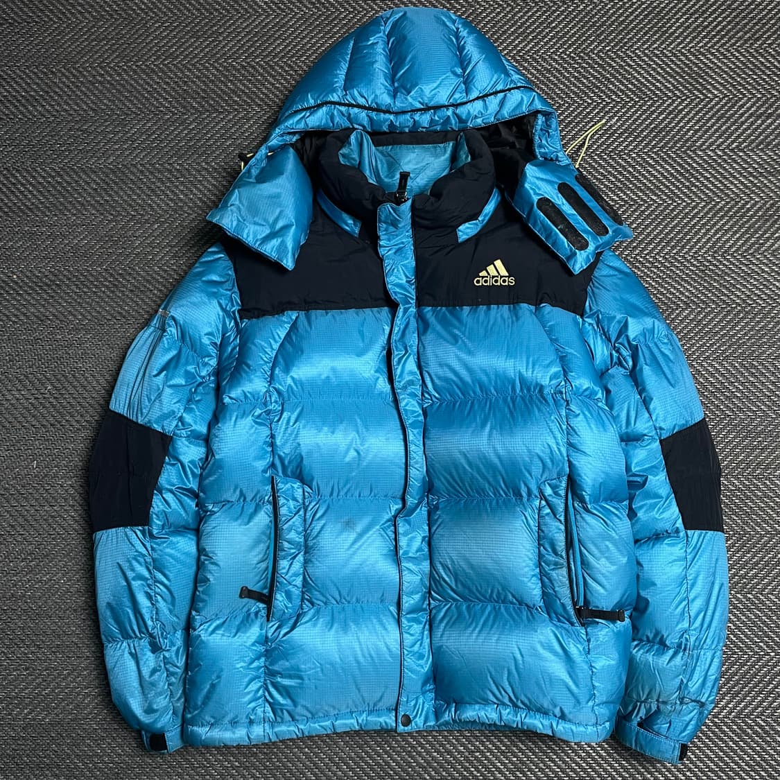 아디다스 하이킹 벌키 800 구스다운 푸퍼 패딩 o 5363 상품이미지2