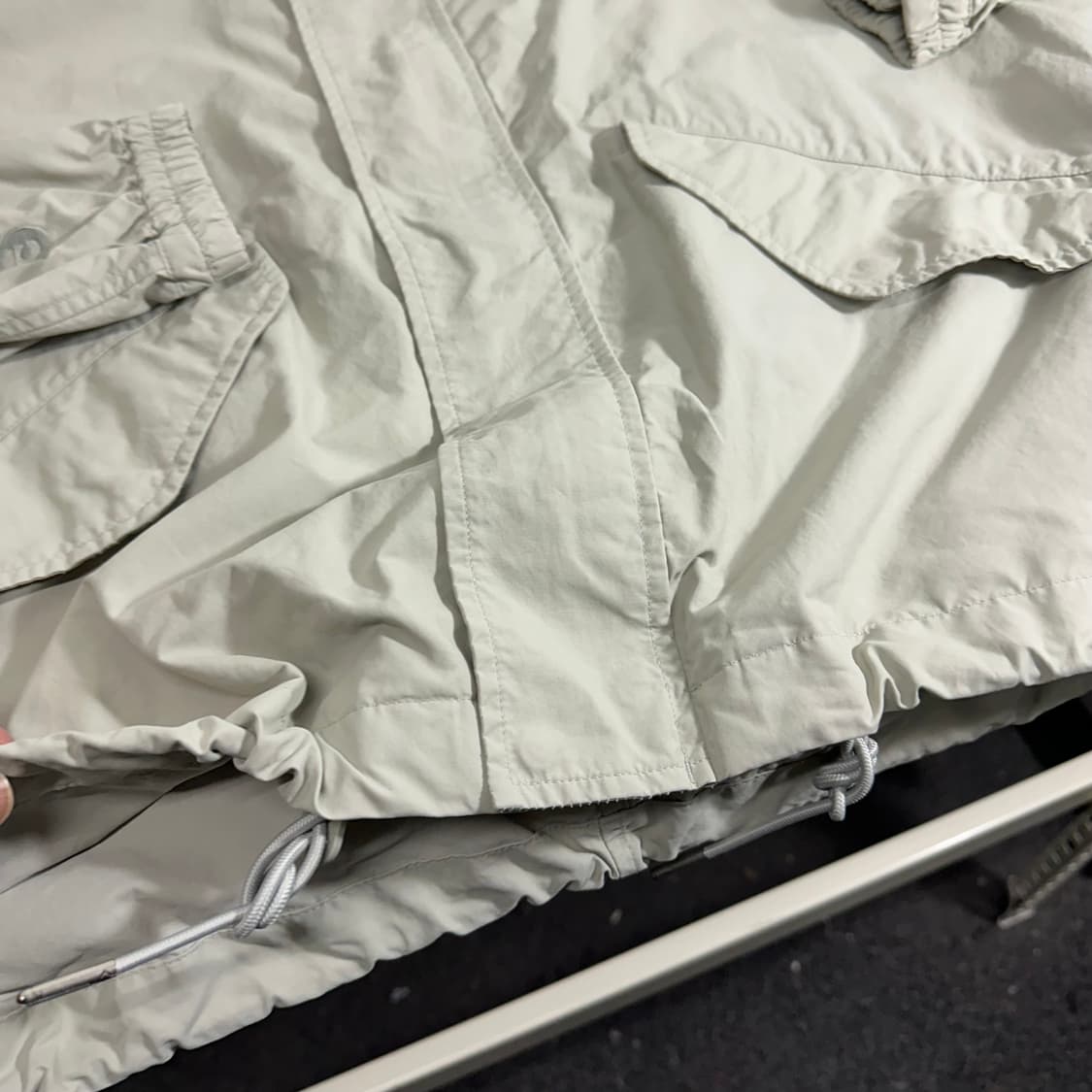 L-XL 커버낫 아이보리 바람막이 자켓 상품이미지3