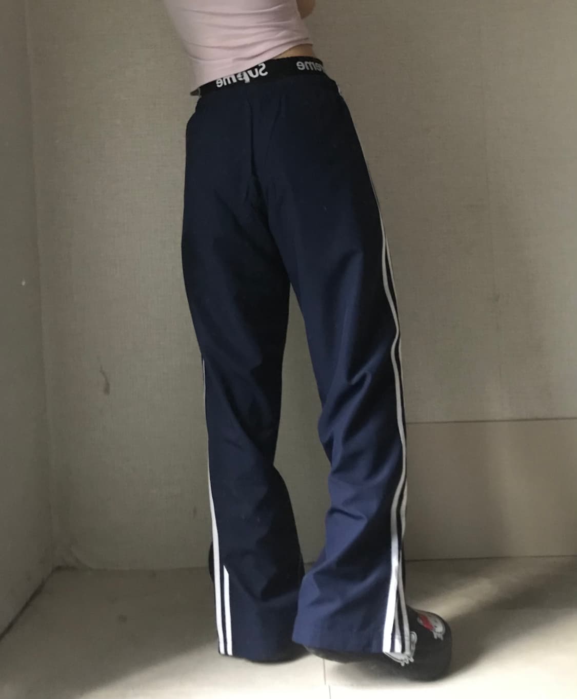 아디다스 네이비 와이드핏 트레이닝팬츠 상품이미지5