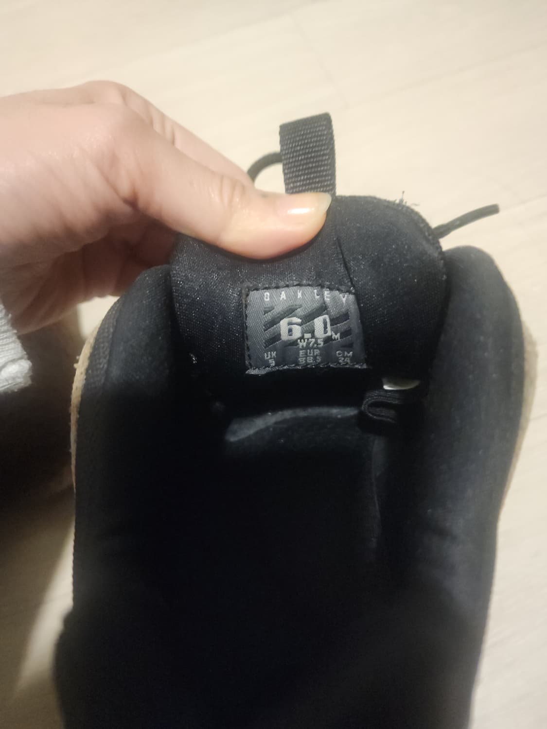 **rare 2001 oakley nail low top boots 상품이미지6