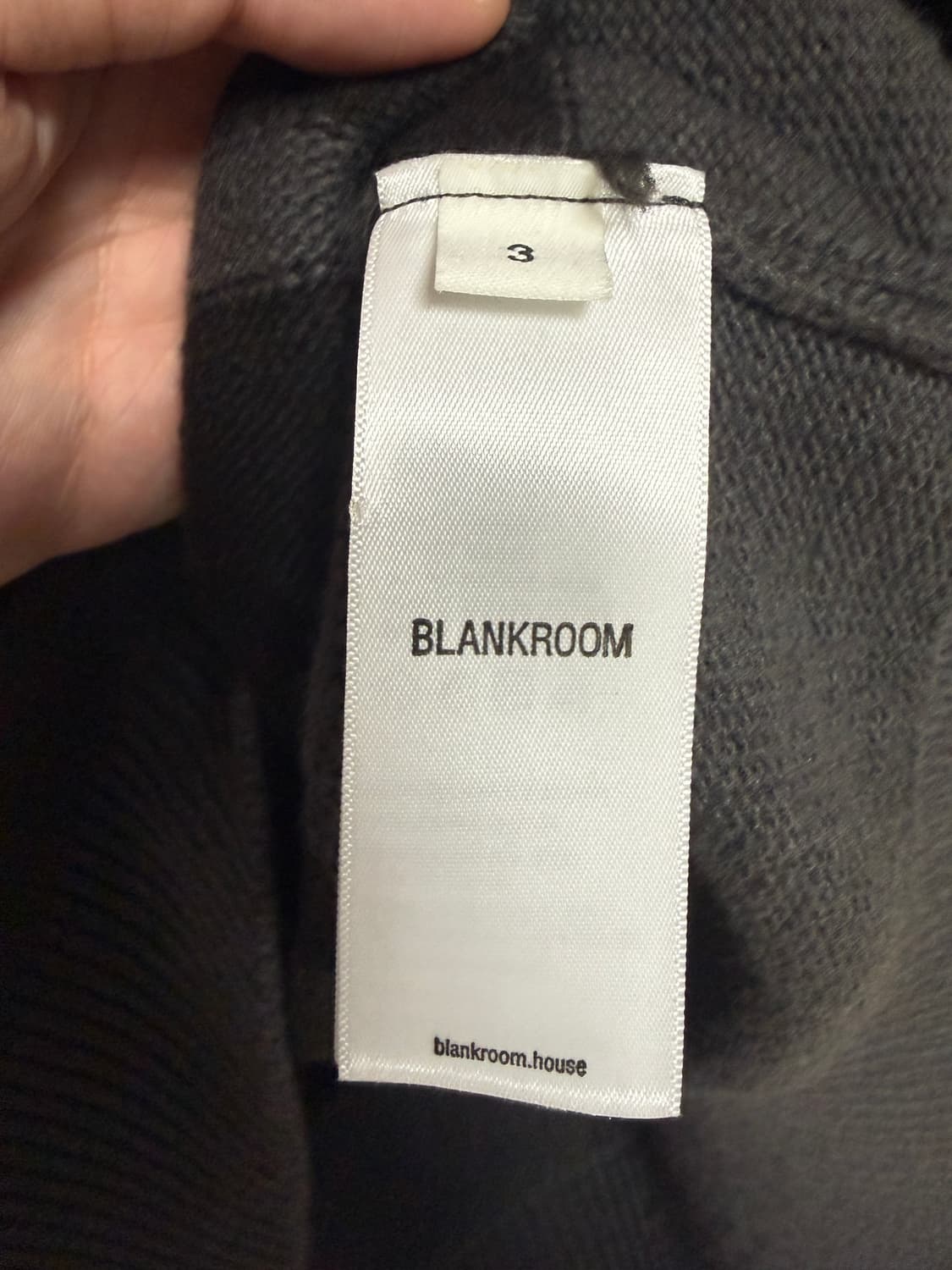 블랭크룸 Block Stripe 니트 차콜 상품이미지4