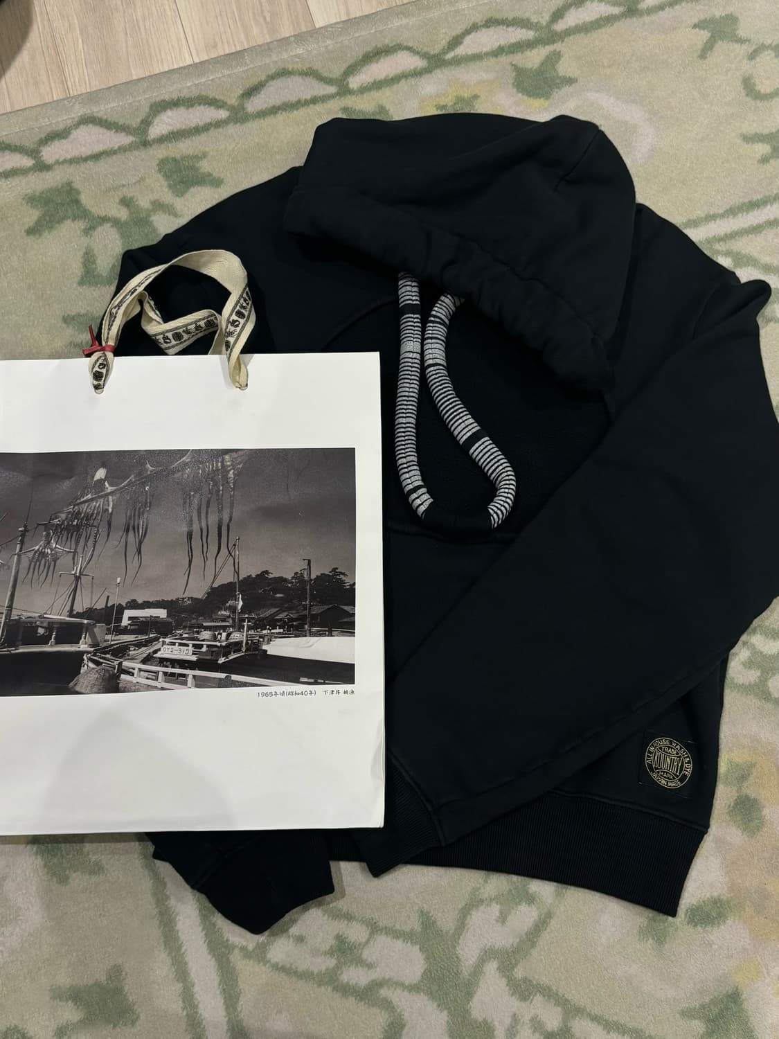 캐피탈 30 플리스 컷아웃 드래곤 후드 스웨트셔츠 블랙 상품이미지4