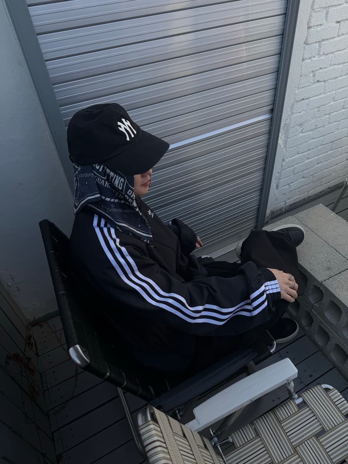 베투룸 VRM 심볼 로고 바이오워싱 볼캡 블랙 상품이미지3