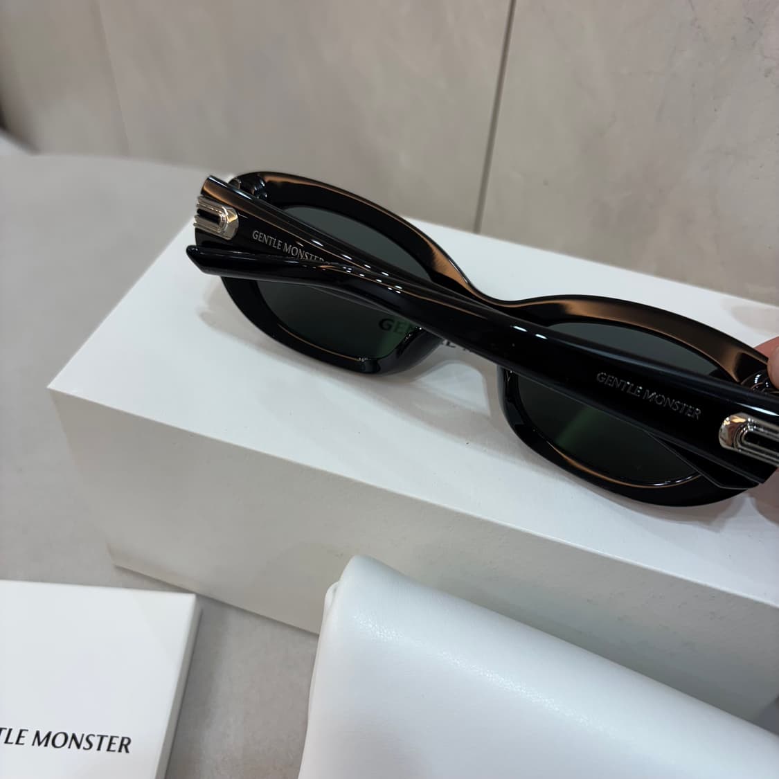 젠틀몬스터 savage 블랙 선글라스 상품이미지5