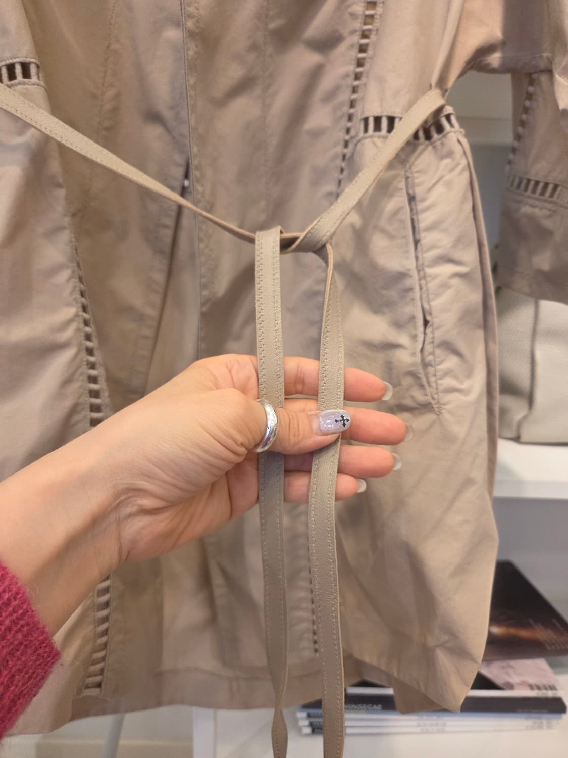 타임 아일렛 펀칭 바람막이 상품이미지8