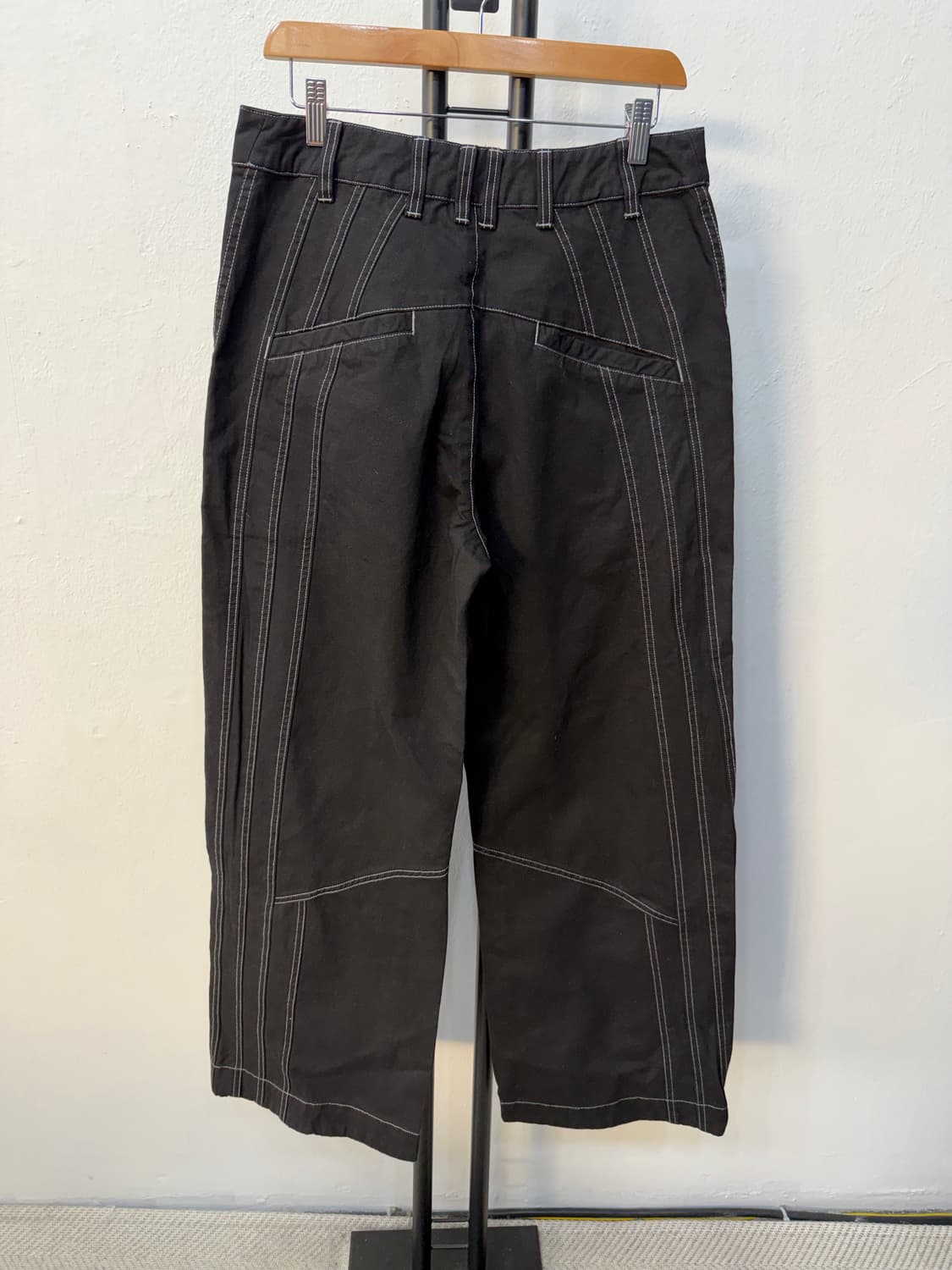 새제품) 노매뉴얼 블랙 스티치 와이드 팬츠 M 상품이미지5