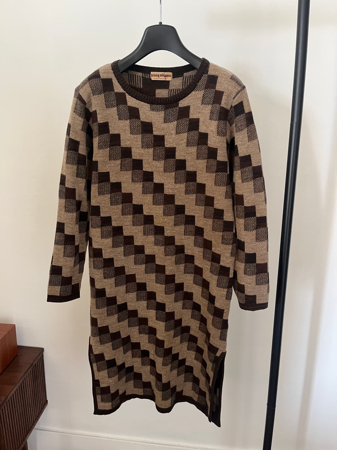 이세이미야케 1970‘s 아카이브 울 니트원피스 상품이미지1