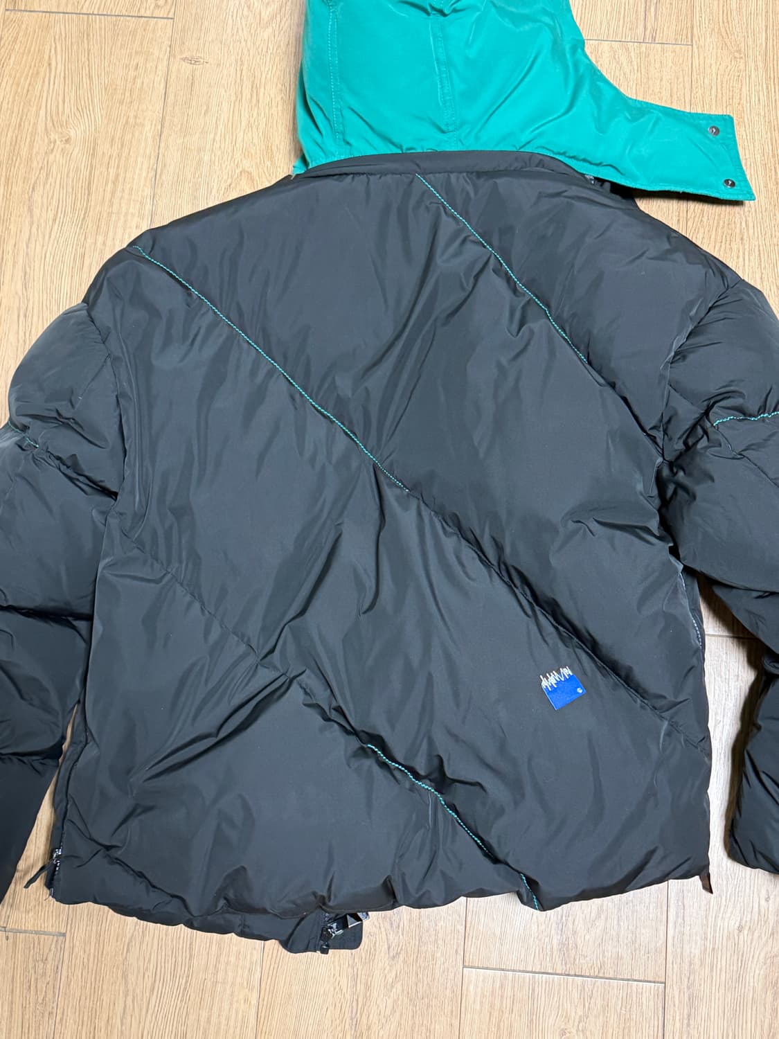 자라X아더에러 콜라보 오버사이즈 패딩 사이즈 S  상품이미지6