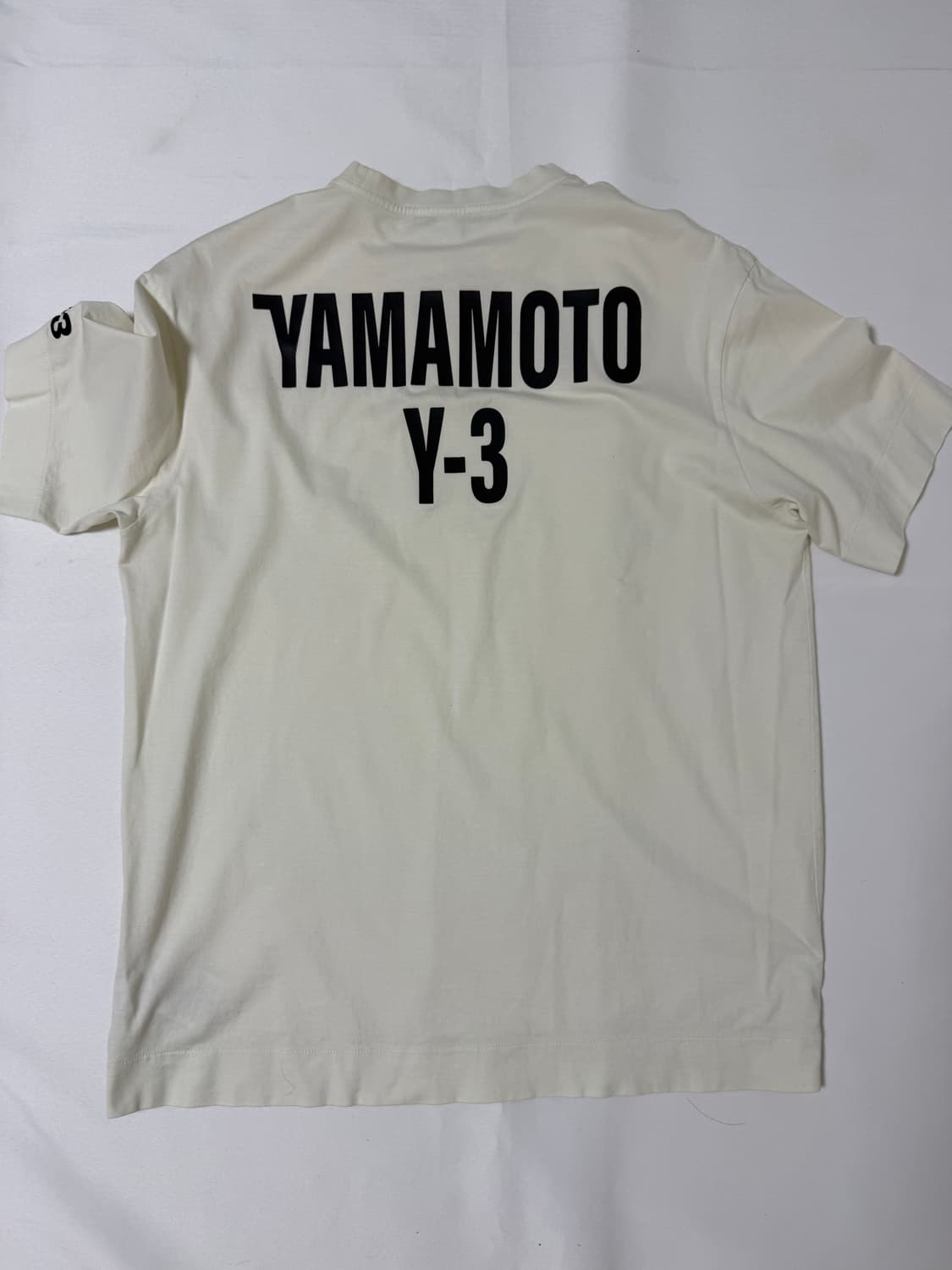 Y-3 그래픽 백로고 반팔 티셔츠 상품이미지2