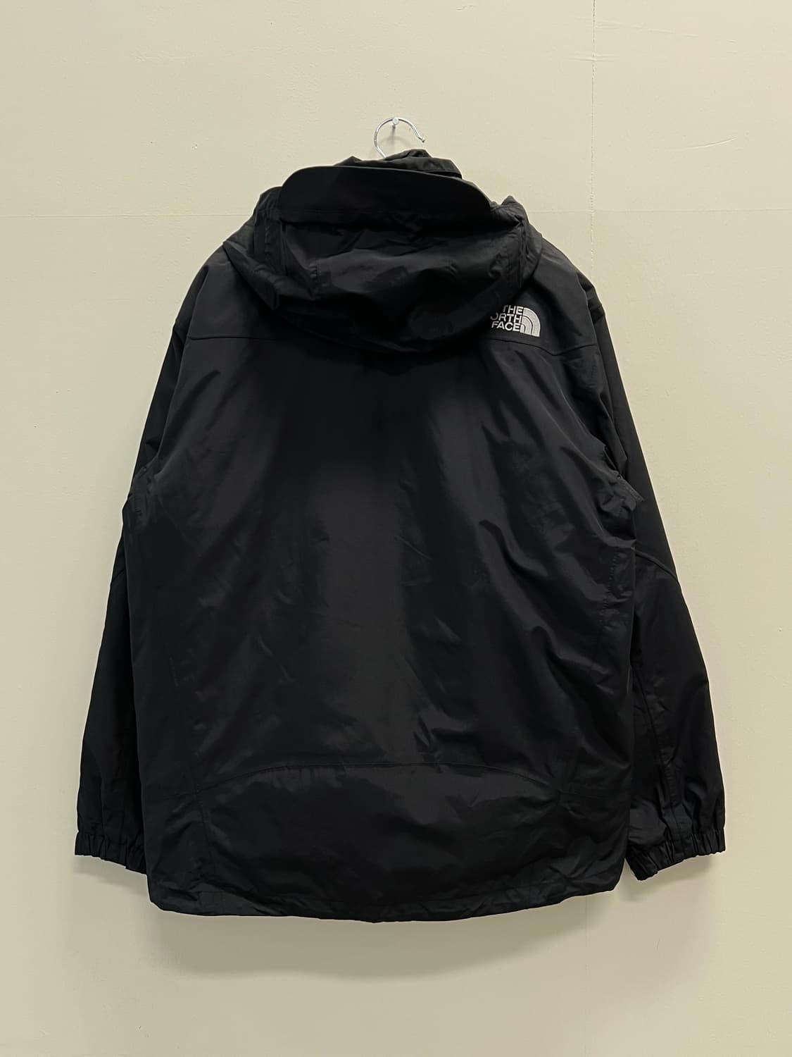 노스페이스 하이벤트 바람막이 (내피 솜패딩 포함) 상품이미지4