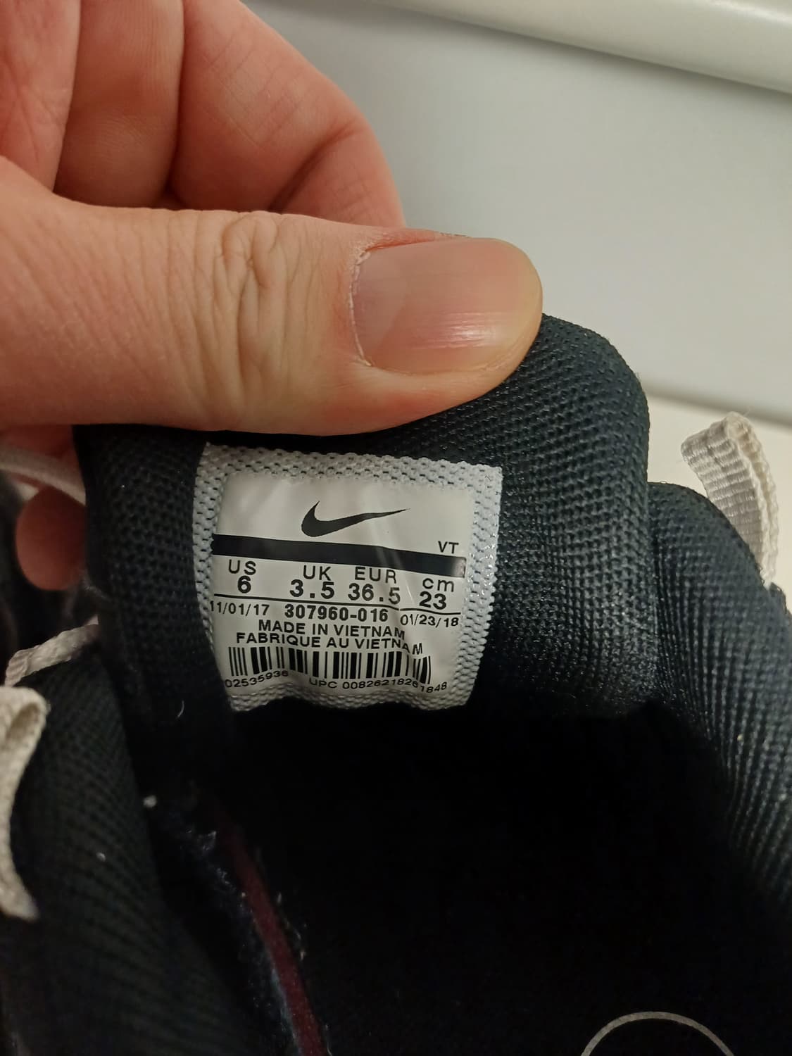 나이키 에어 맥스 95 블랙 (230) - 상태 양호, 에어 짱짱 상품이미지8