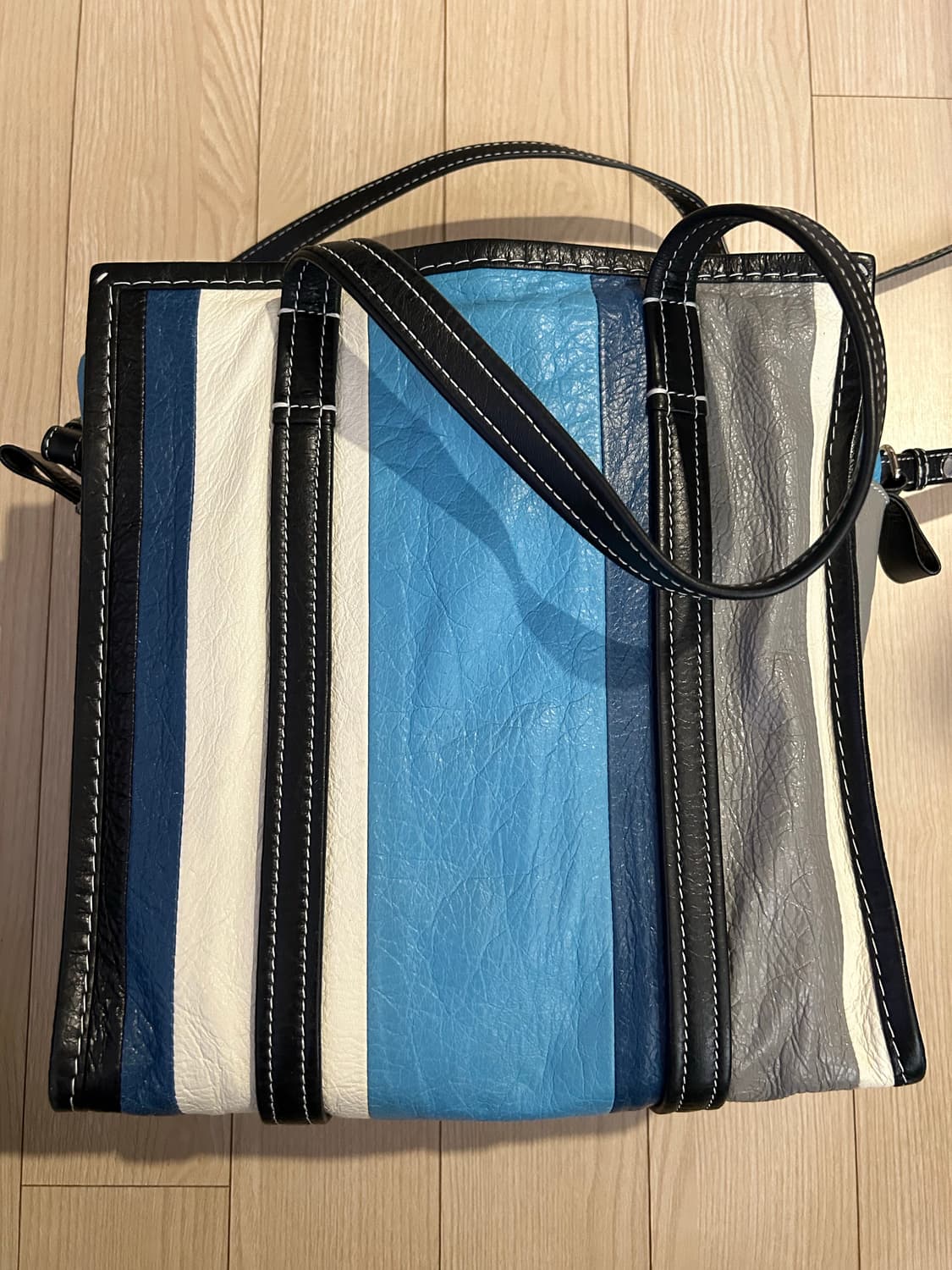 발렌시아가 백 상품이미지2