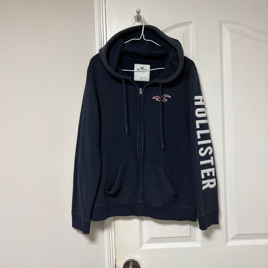 유일매물) 홀리스터 스펠아웃 네이비 후드집업 상품이미지3
