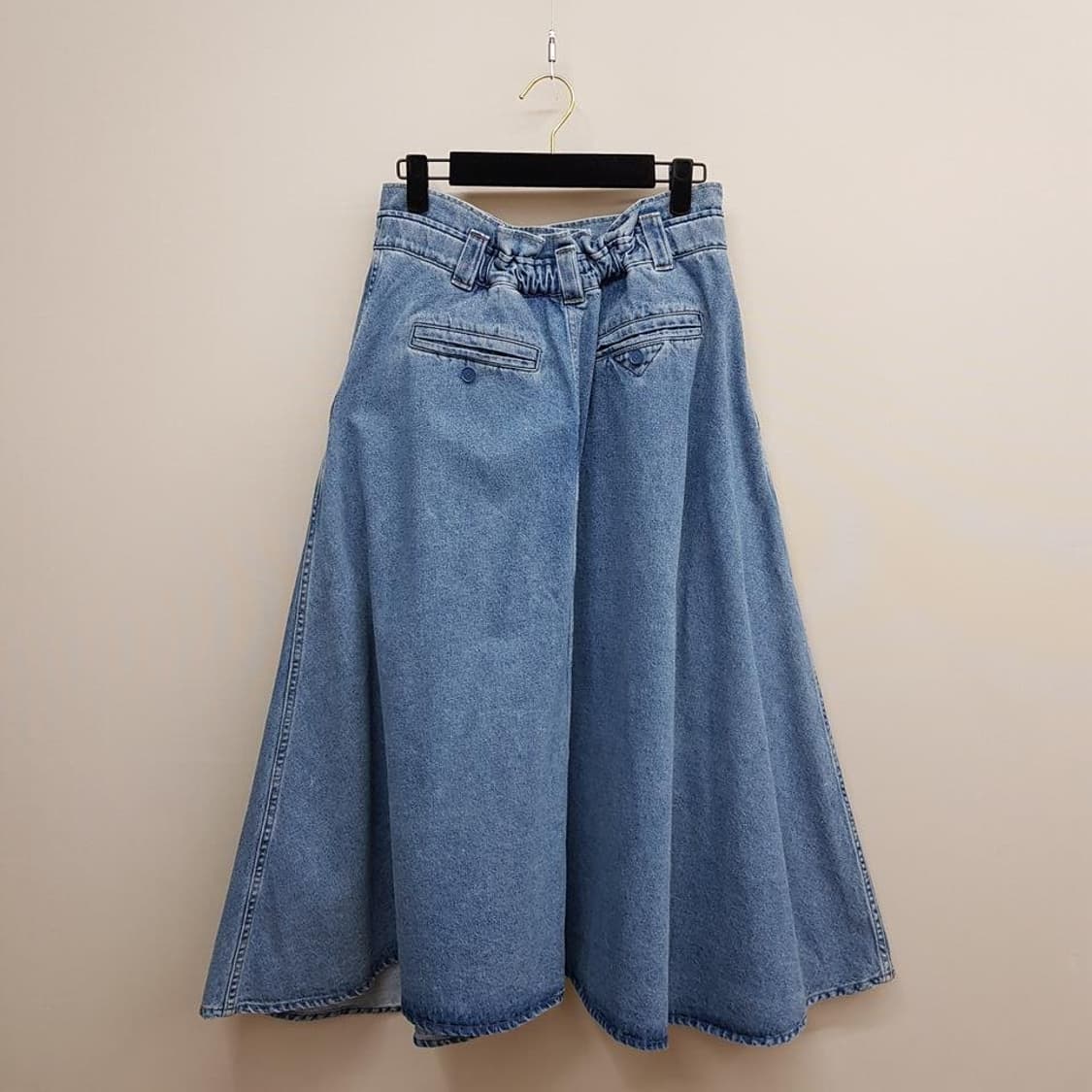 한섬 시스템 2023 데님 플레어 롱스커트 67-98사이즈 상품이미지4
