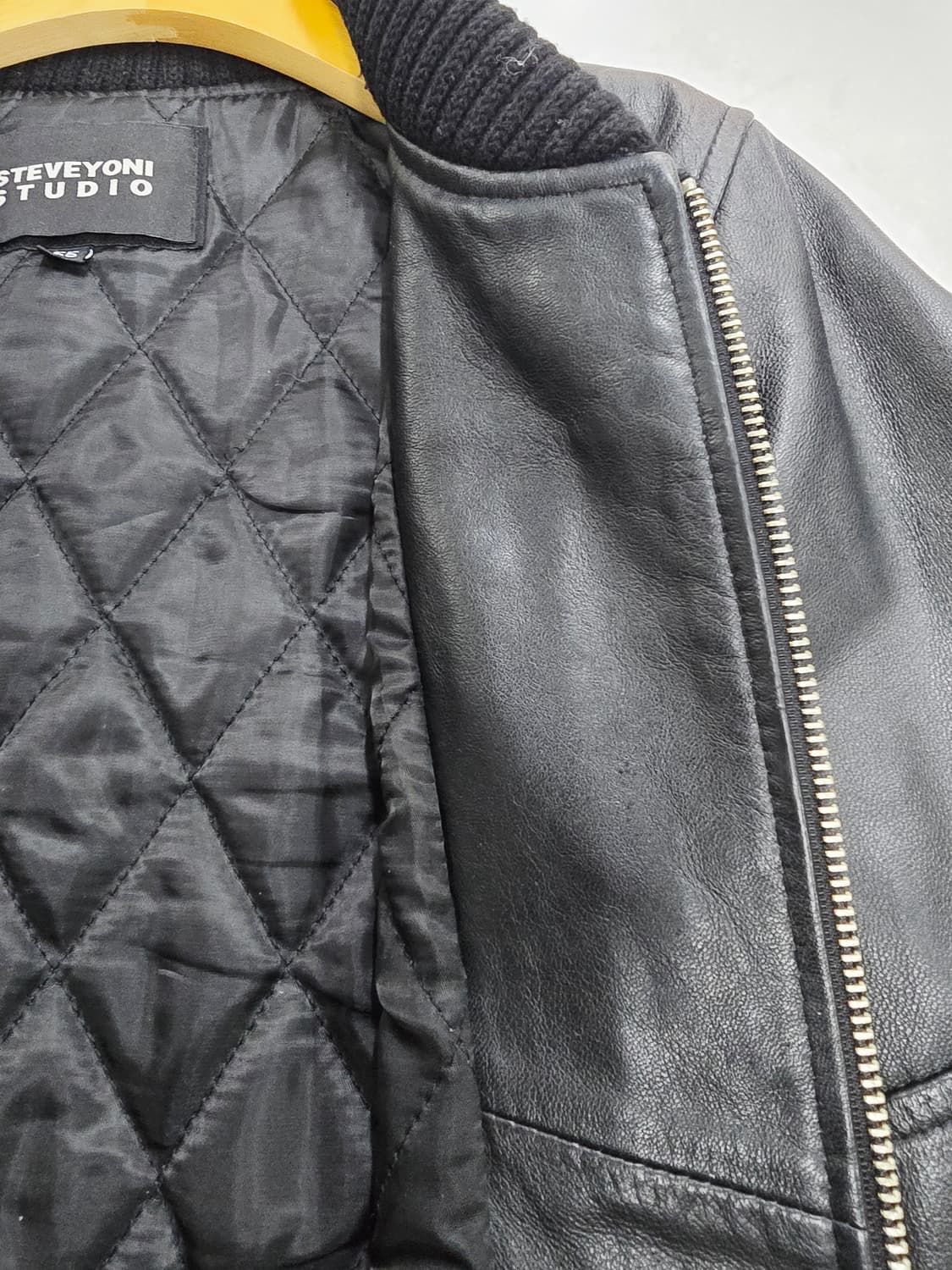 스티브요니 스튜디오 블랙 가죽 블루종55 상품이미지10