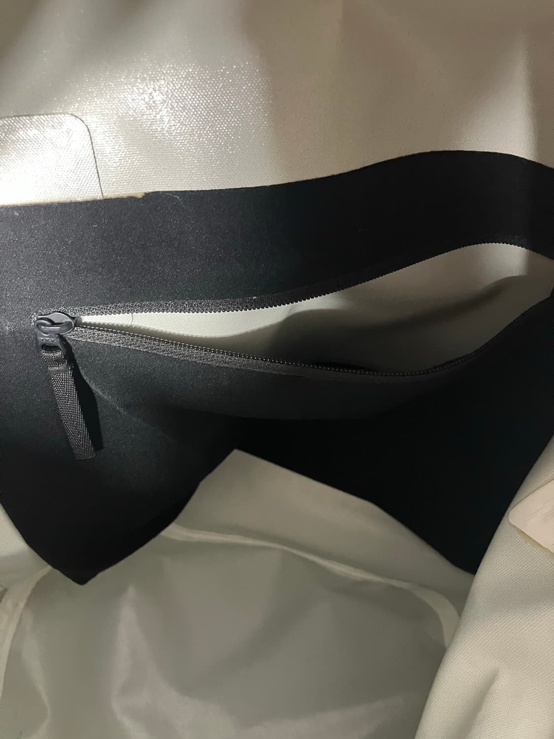 아크테릭스 베일런스 SEQUE 토트백 상품이미지6