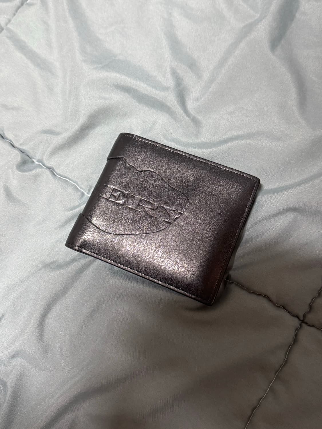 써저리 디스트로이드 로고 반지갑 상품이미지2