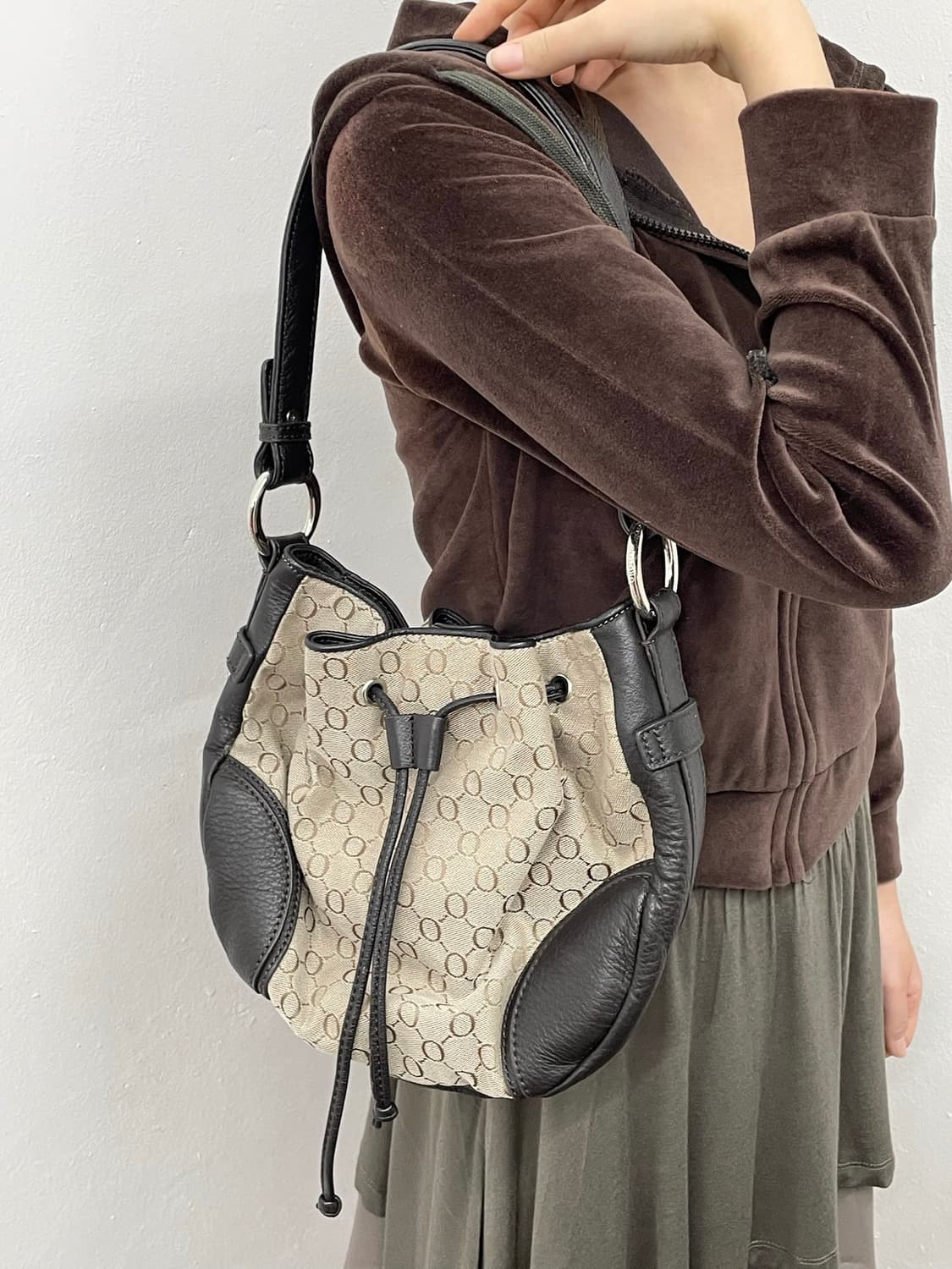 오로톤 모노그램 복조리 숄더백 상품이미지2