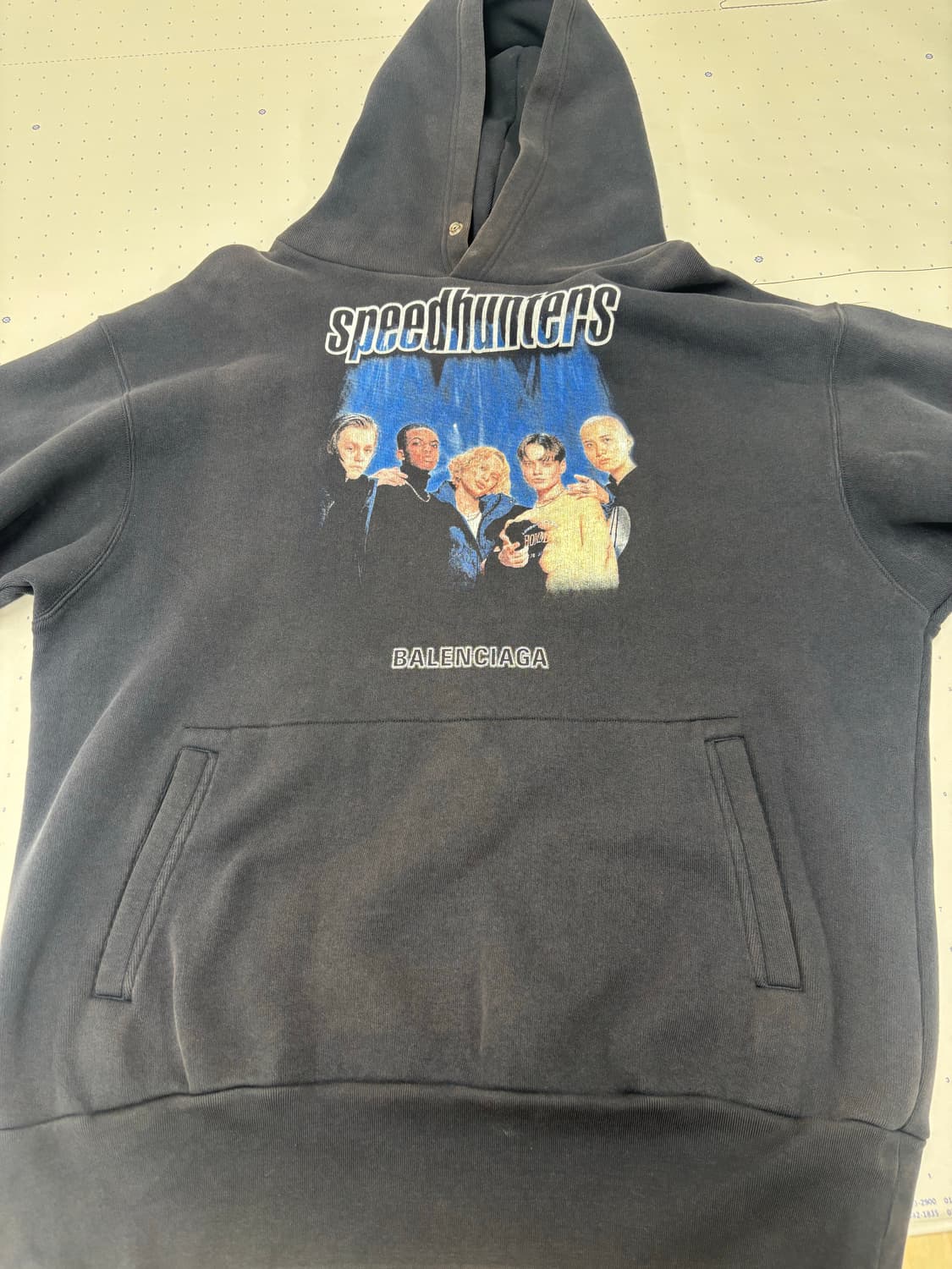 발렌시아가 스피드헌터 후드티 상품이미지2