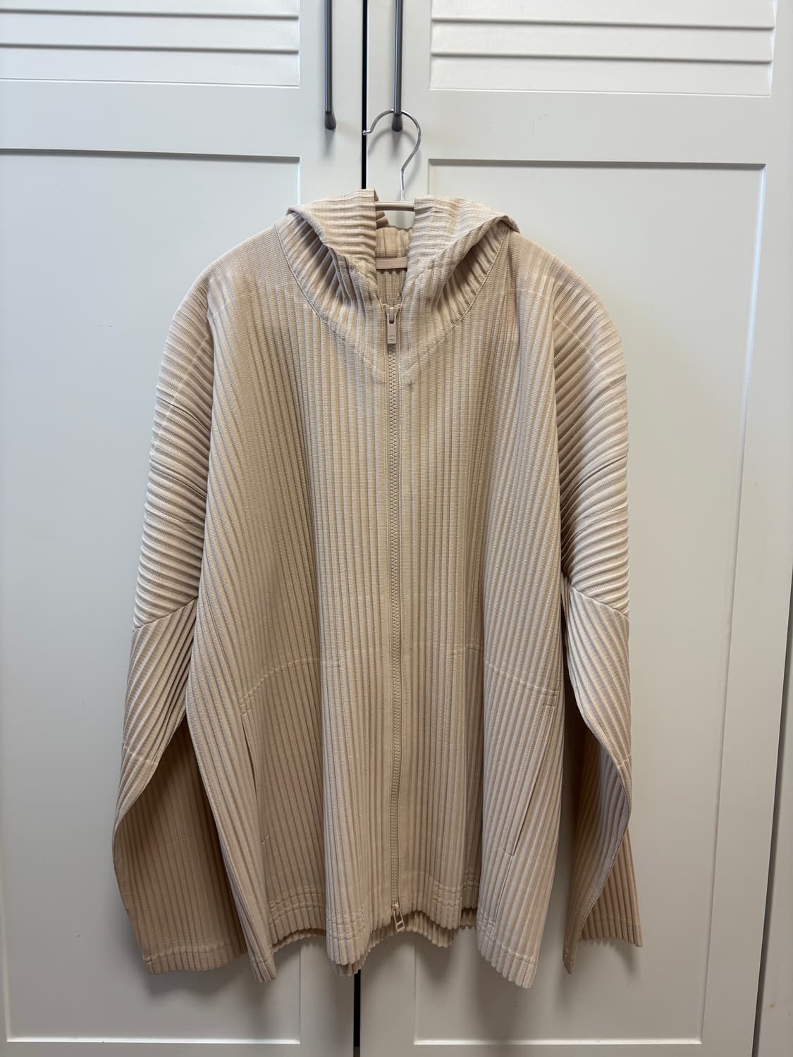 옴므플리세 후드집업 베이지 상품이미지5