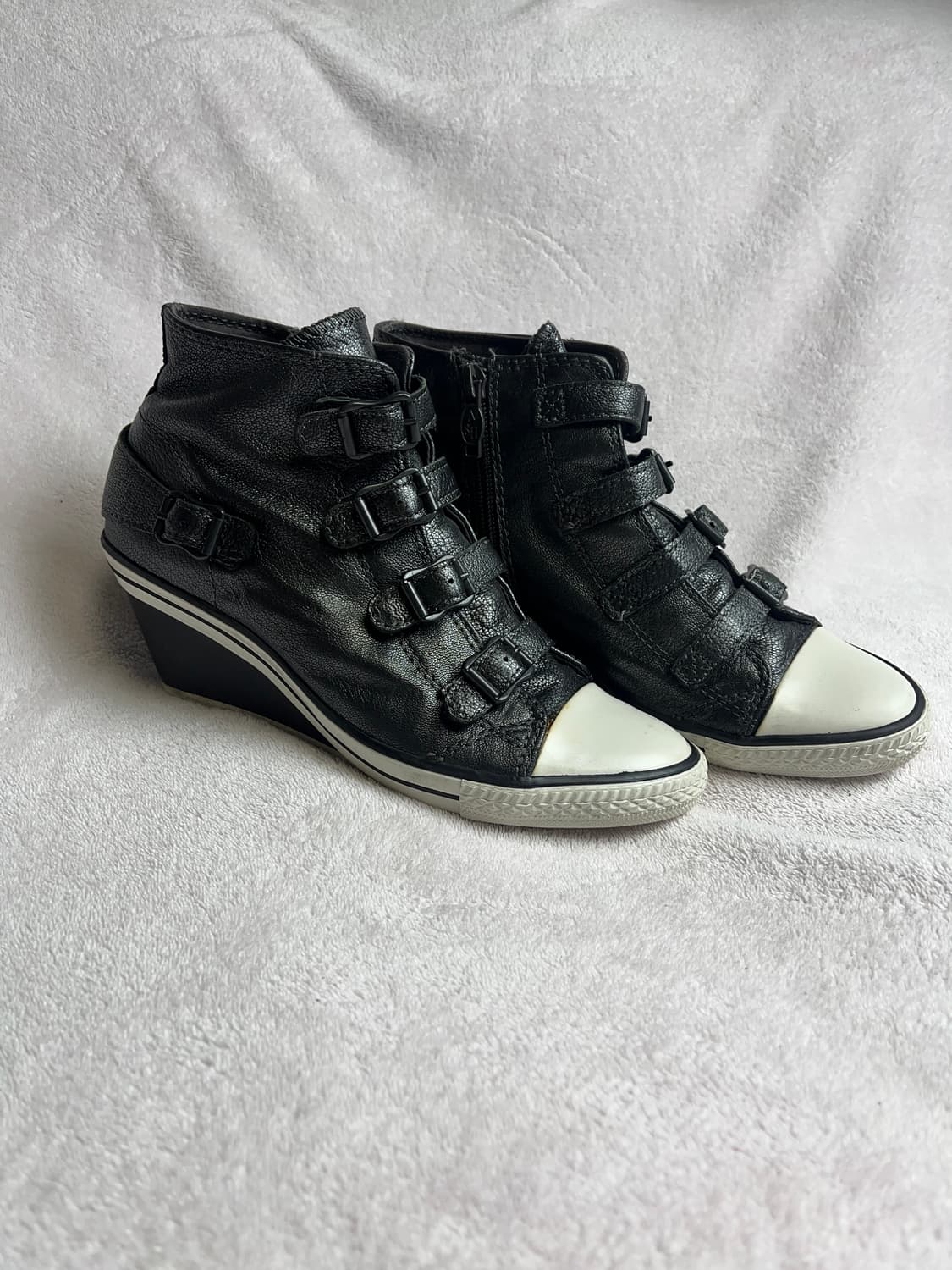 [37] 아쉬 레더 웨지힐 스니커즈 || ASH 230-235 상품이미지1