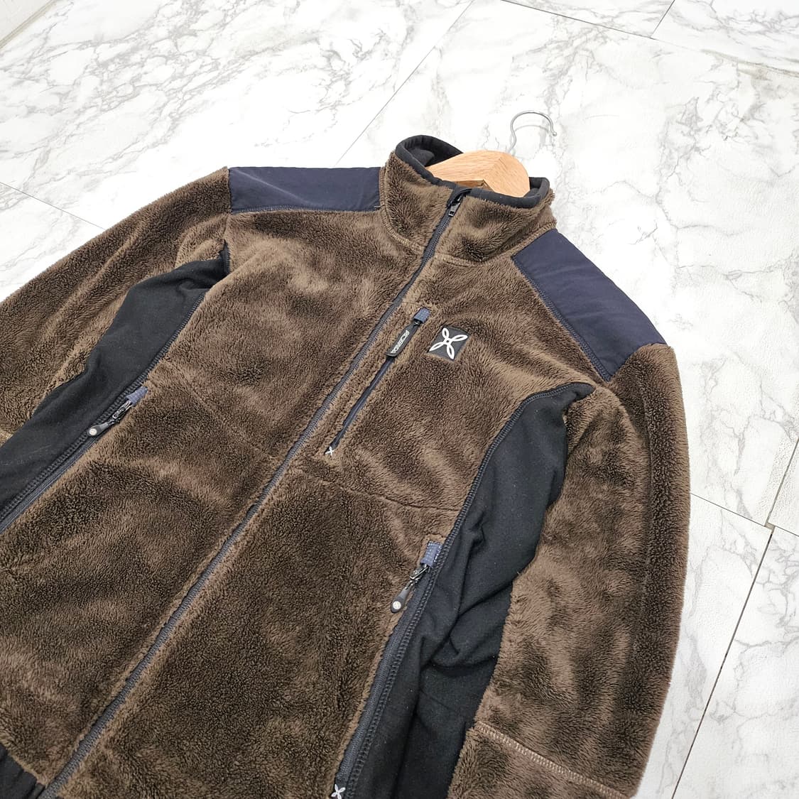 몬츄라 노르딕 모카 플리스 자켓
M 상품이미지2