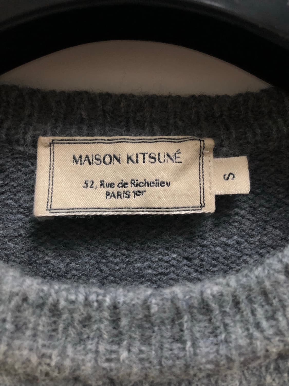 [남성S] 메종키츠네 폭스헤드 니트 그레이 상품이미지3