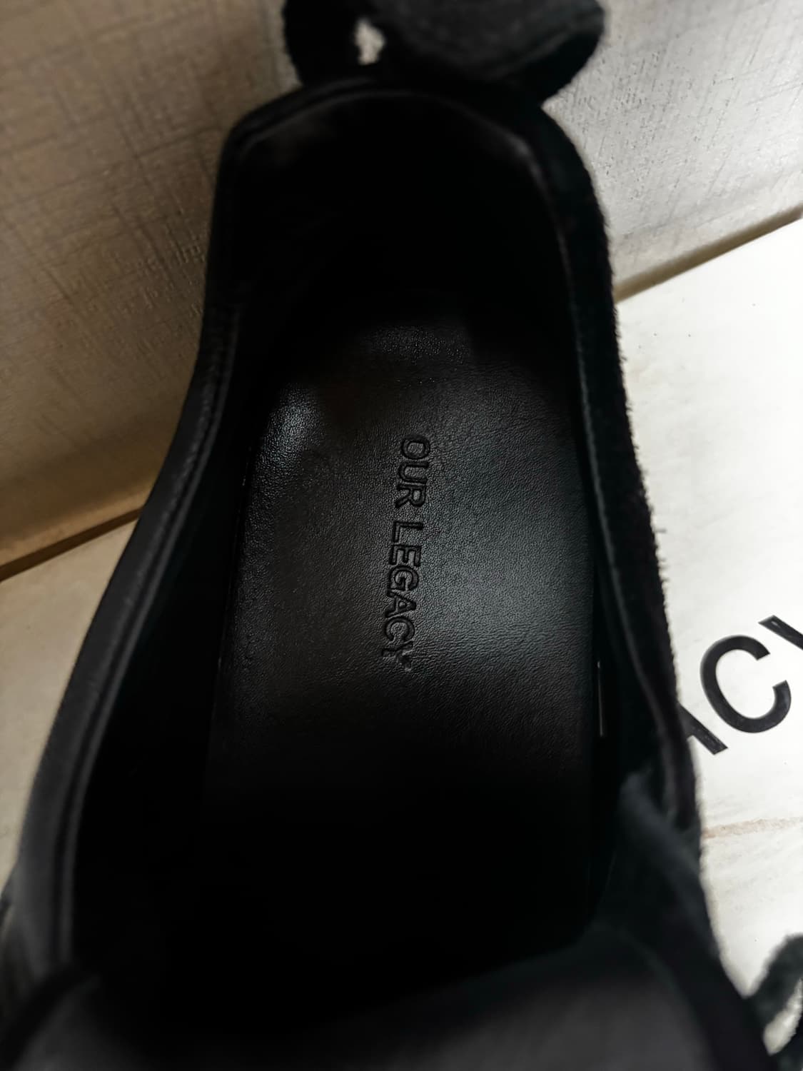 아워레가시 가베 스텔스블랙 42사이즈 상품이미지4