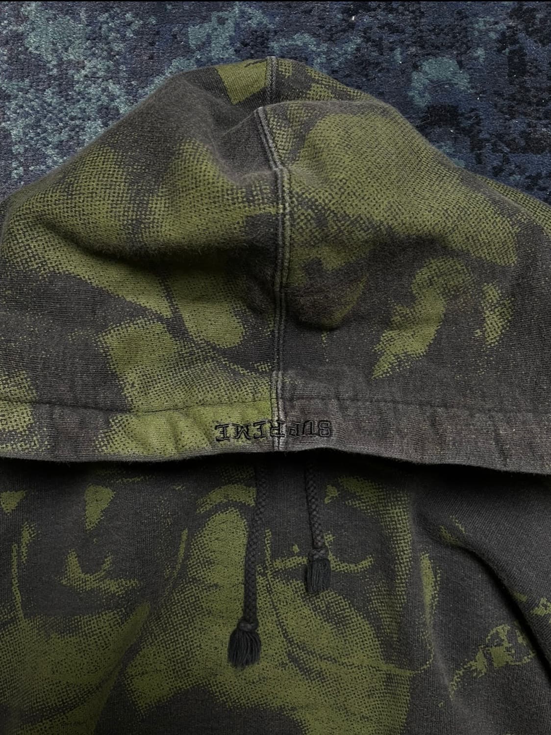 슈프림 x 말콤 후드티 상품이미지5