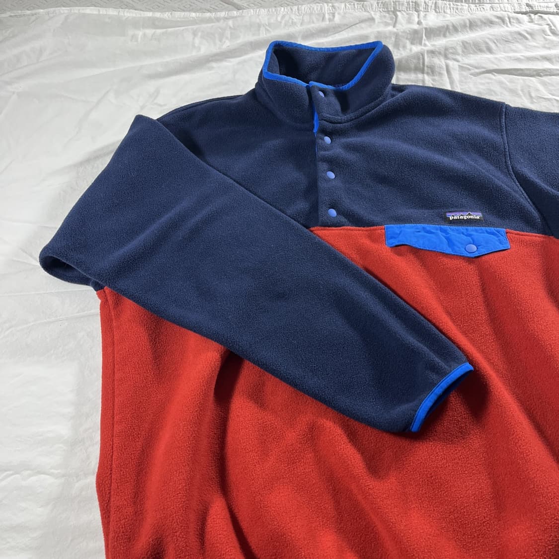 10FW 파타고니아 신칠라 스냅-티 네이비/레드 상품이미지2