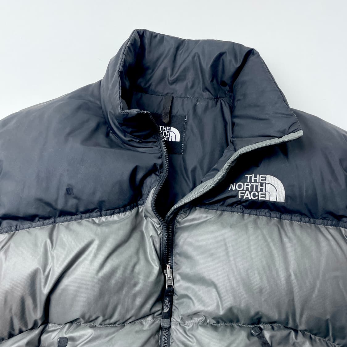 [중고] 노스페이스 700 구스다운 패딩 그레이 95 상품이미지3