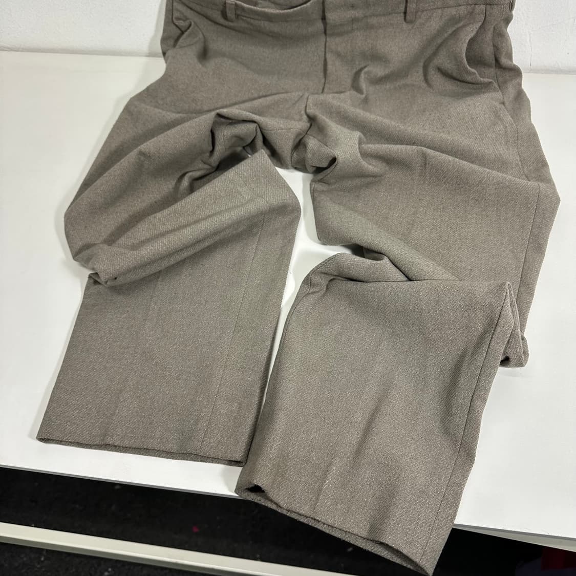 L 지오지아 카키그레이 테이퍼드핏 울 9부슬랙스 상품이미지5