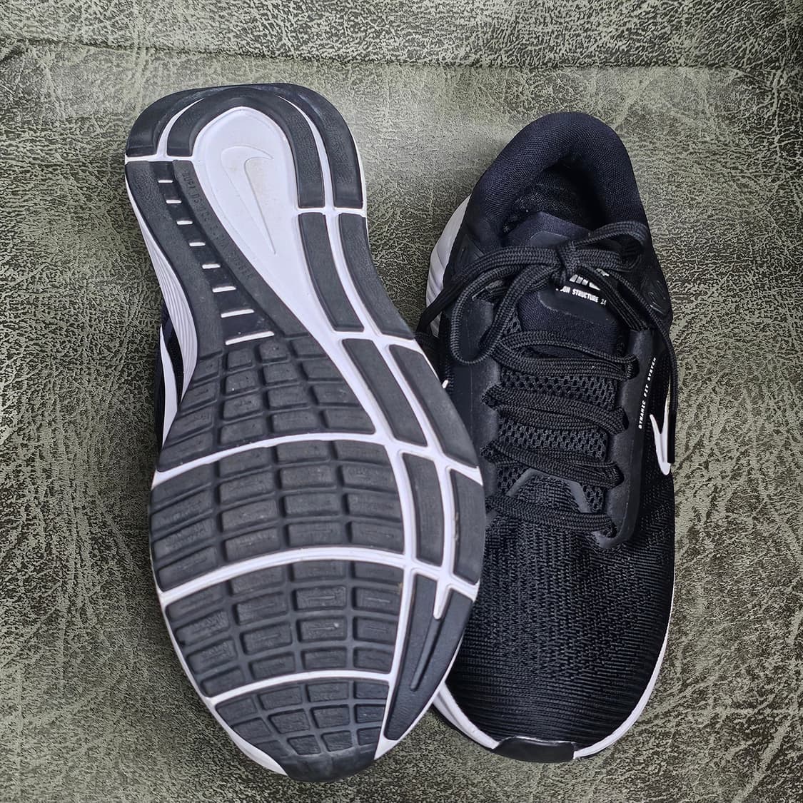 [235] 나이키 여성 에어 줌 스트럭처 24 러닝화 운동화 상품이미지4