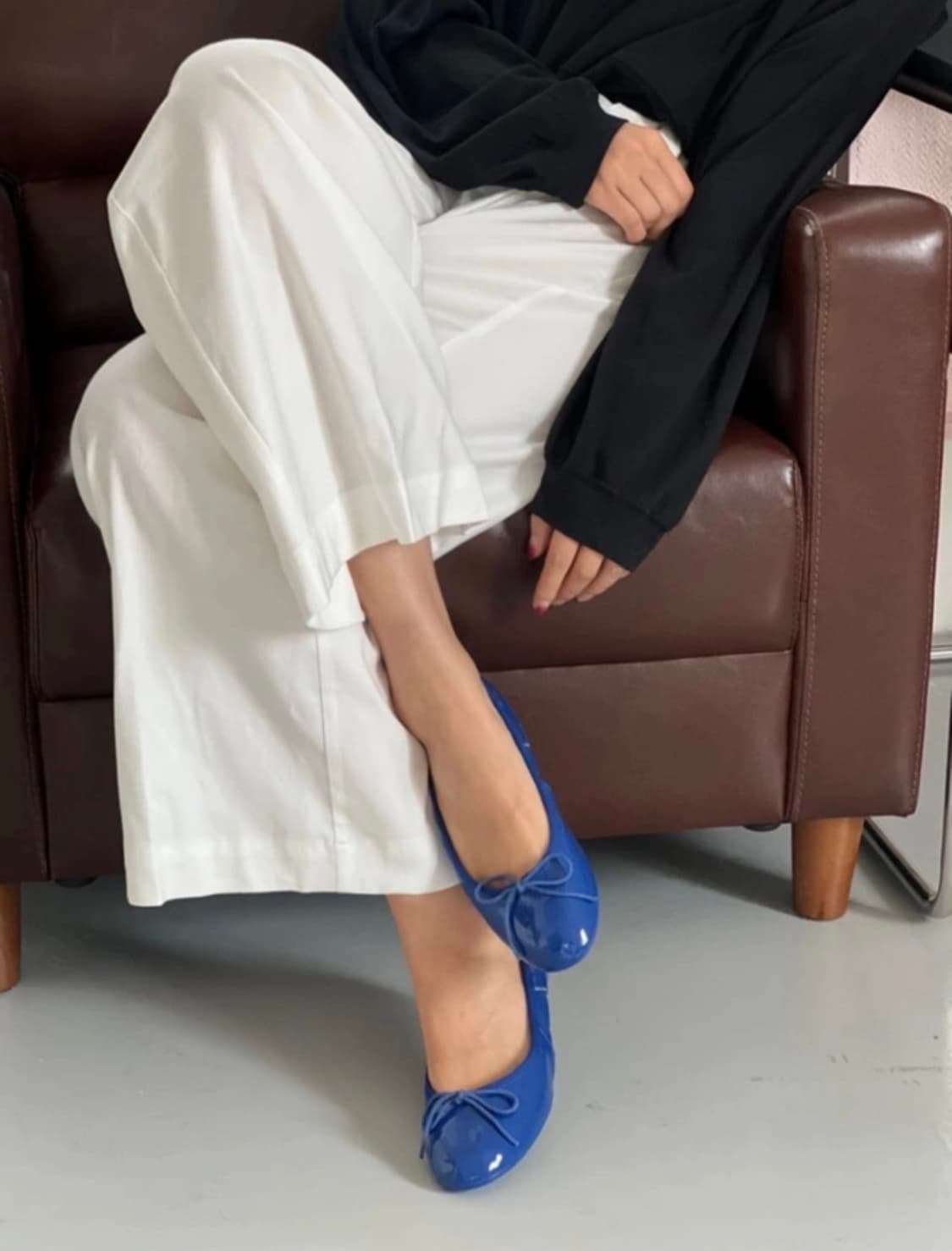 깔량)애나멜 말랑이 블루 플랫슈즈 230(새상품) 상품이미지1