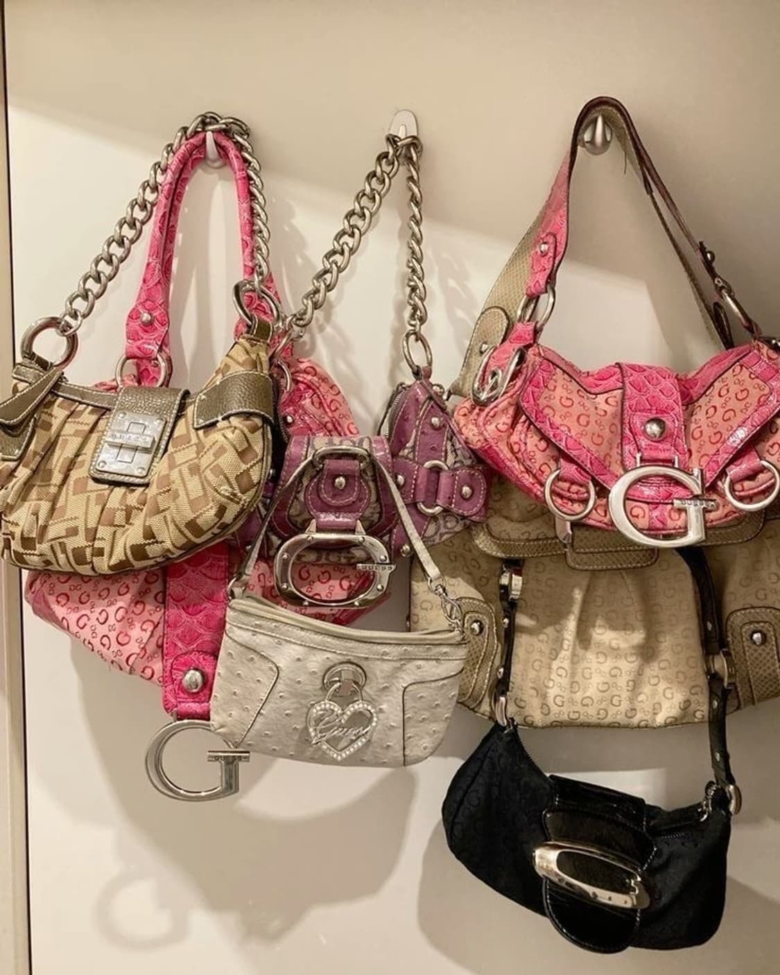 Guess vintage bag 핀터맛 게스 빈티지백 퍼플 착샷O 상품이미지1