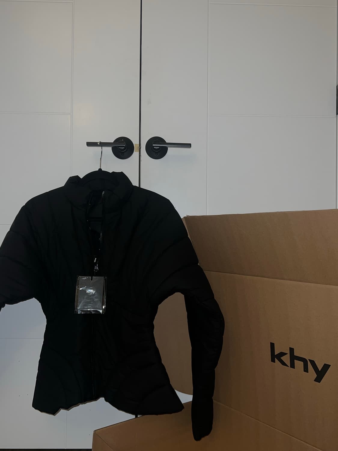 KHY Sculpted puffer jacket 상품이미지1