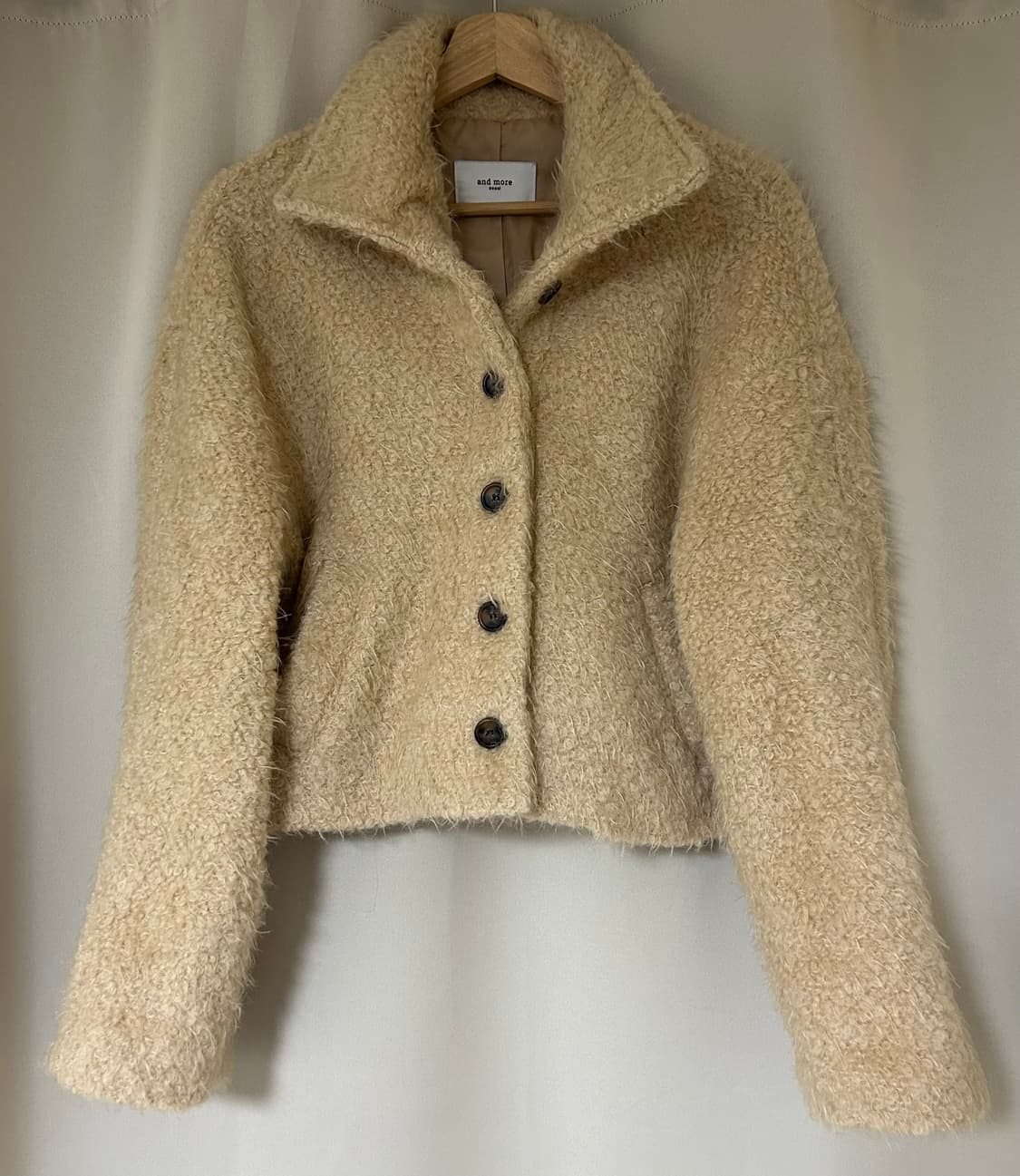 부클 숏코트 상품이미지1