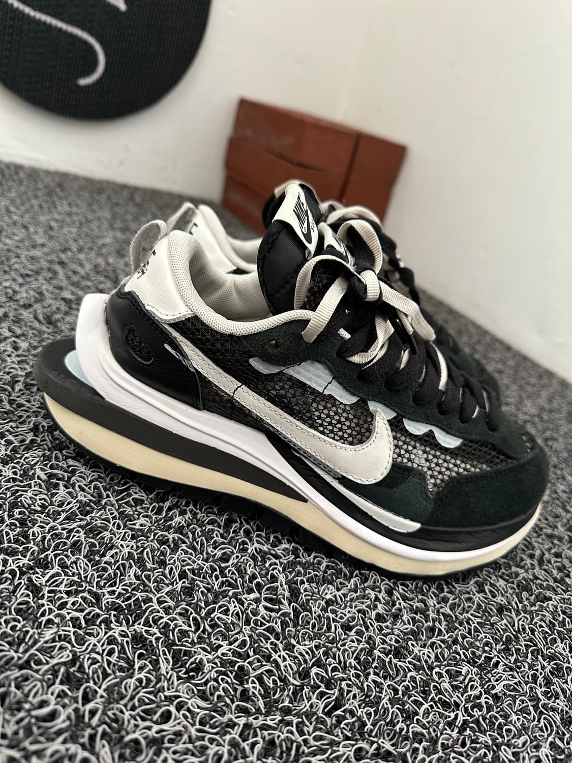 나이키 사카이 베이퍼와플 블랙 245mm 상품이미지10