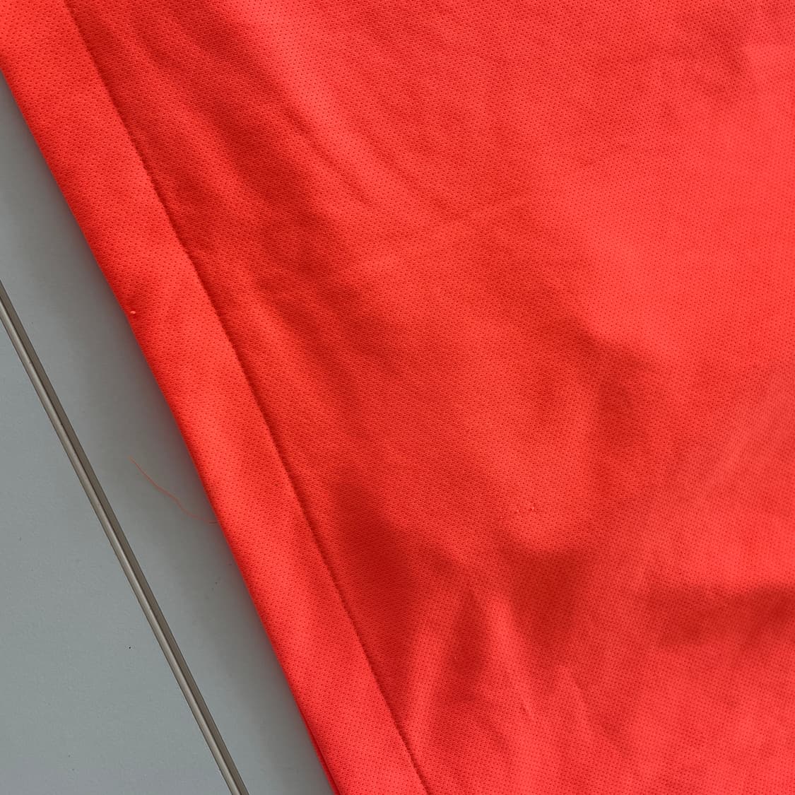 꼼데가르송 네온 오렌지 롱 슬리브 상품이미지5